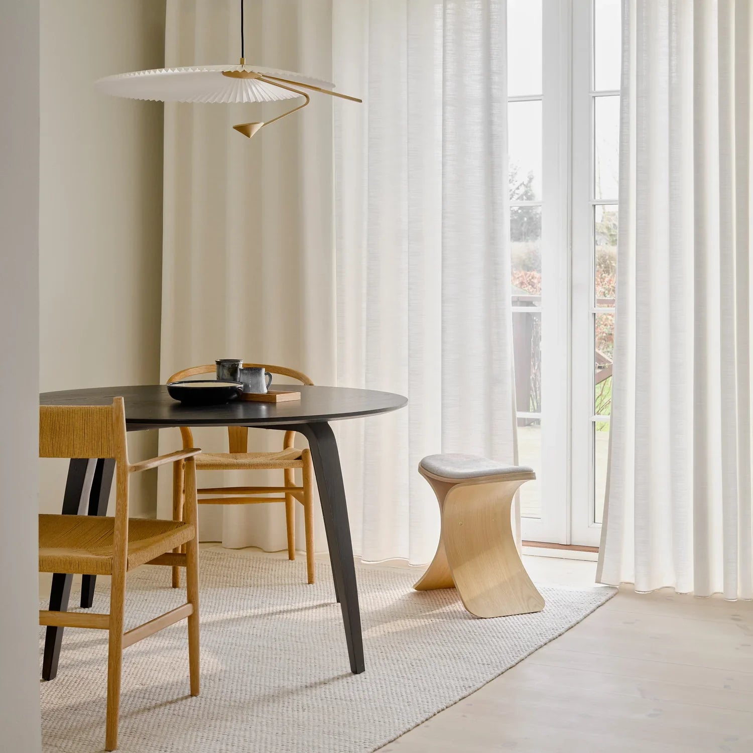 Gejst Luno Stool, Oak/Beige Textile