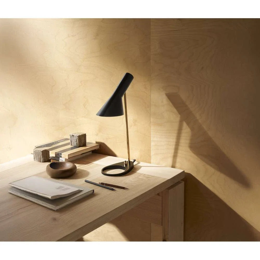 Louis Poulsen Aj Mini Bordlampe, Messing/Sort 