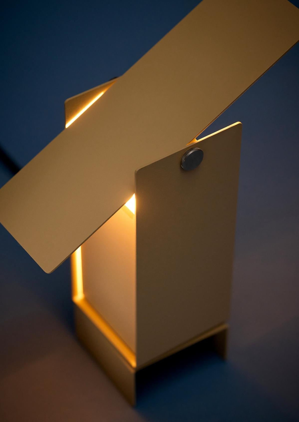 Moebe Pivoting Table Lamp, Sand