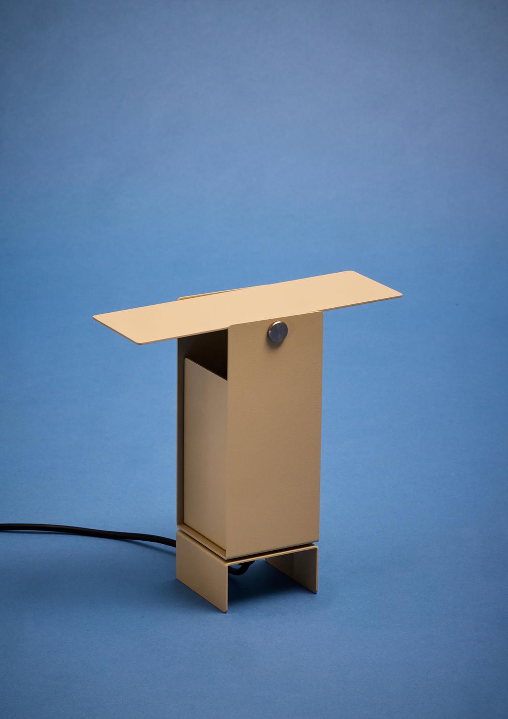 Moebe Pivoting Table Lamp, Sand