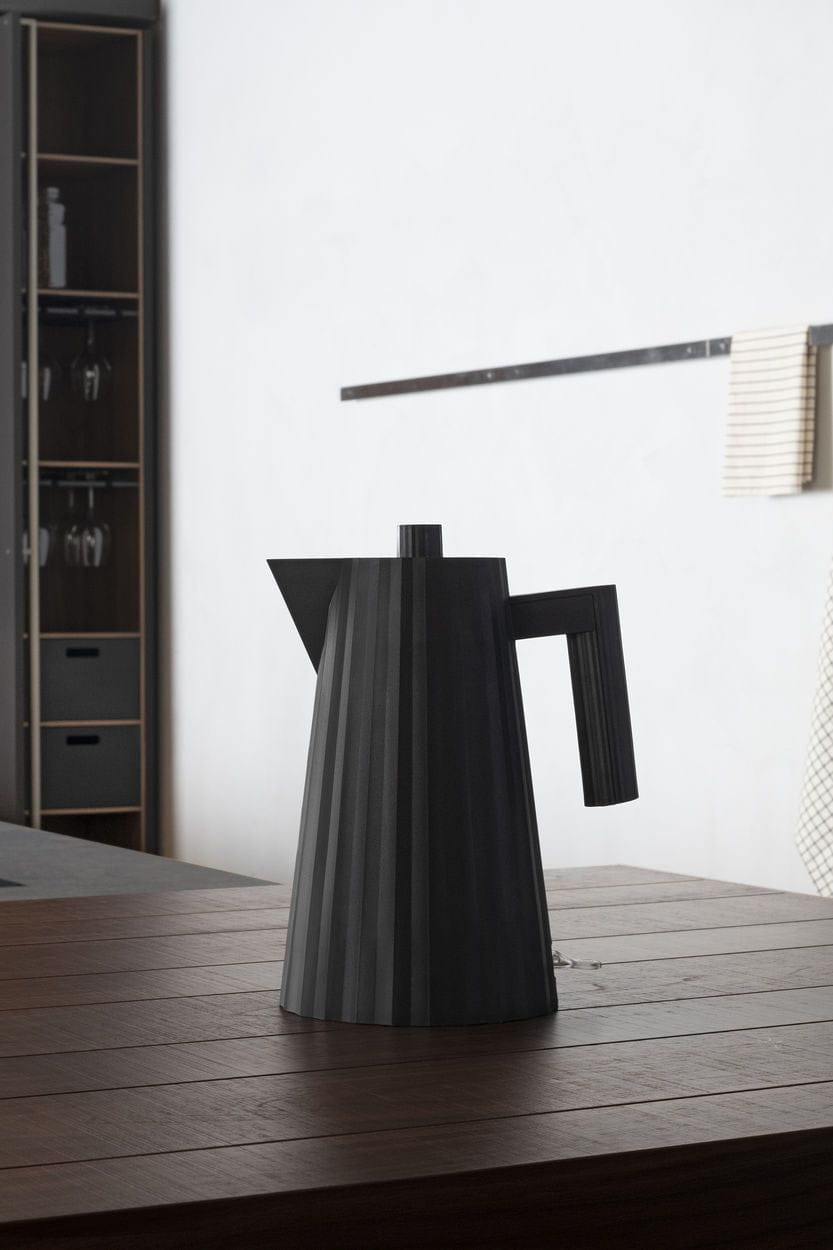 [product_category]-Alessi Plissé Electric Kettle 1,7 L, Black-Alessi-8003299429806-MDL06 B-ALE-5