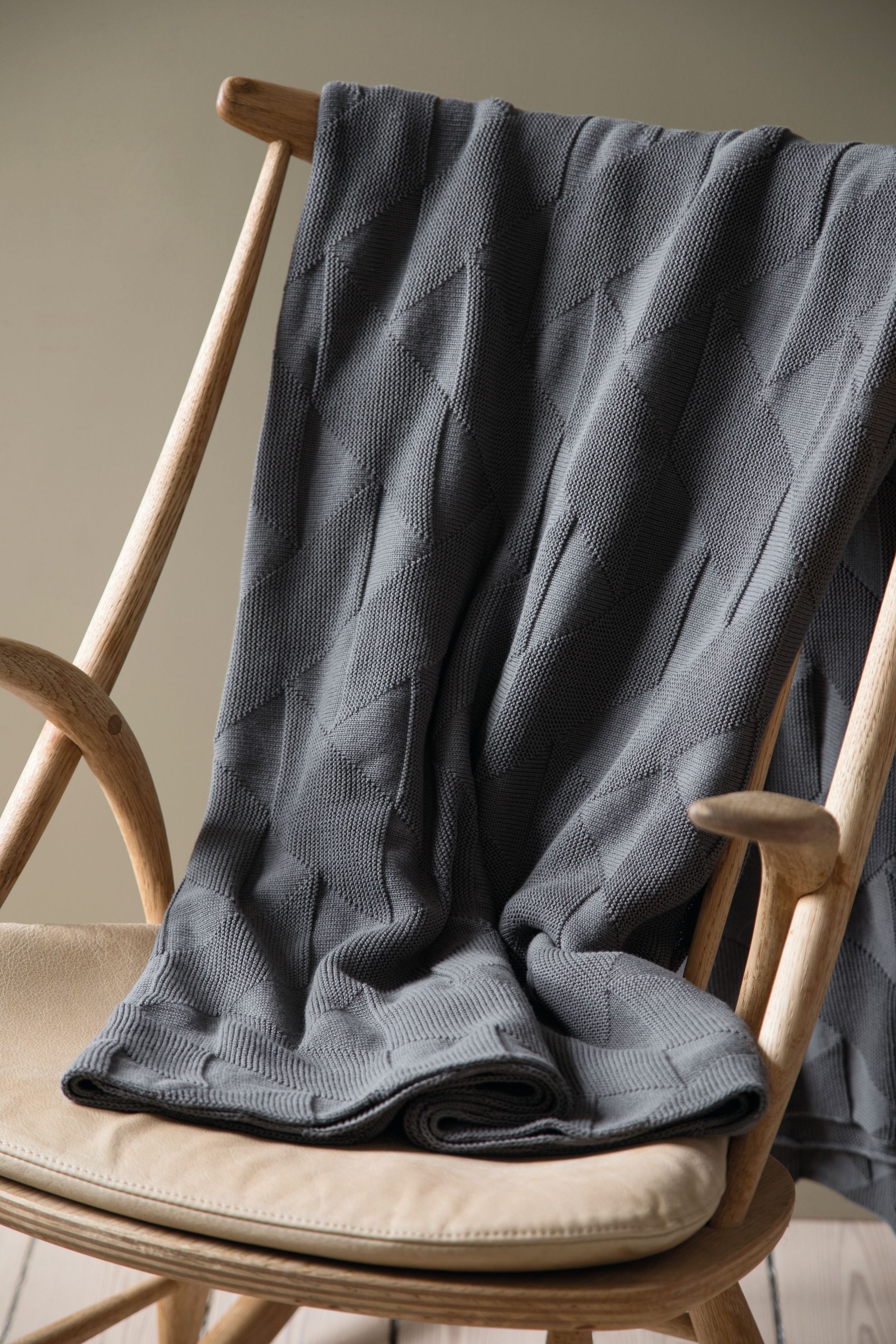 [product_category]-Architectmade Finn Juhl Pattern Bedspread, Grey-Architectmade-6442218639612-1206-ARC-4