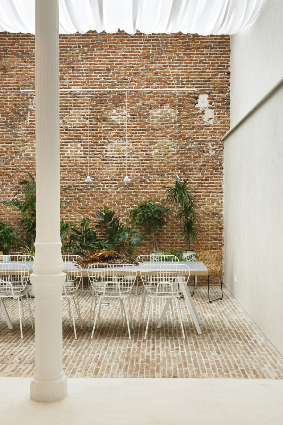 Audo Copenhagen Wm String Seat Pushion Outdoor/Lounge, mørkegrå