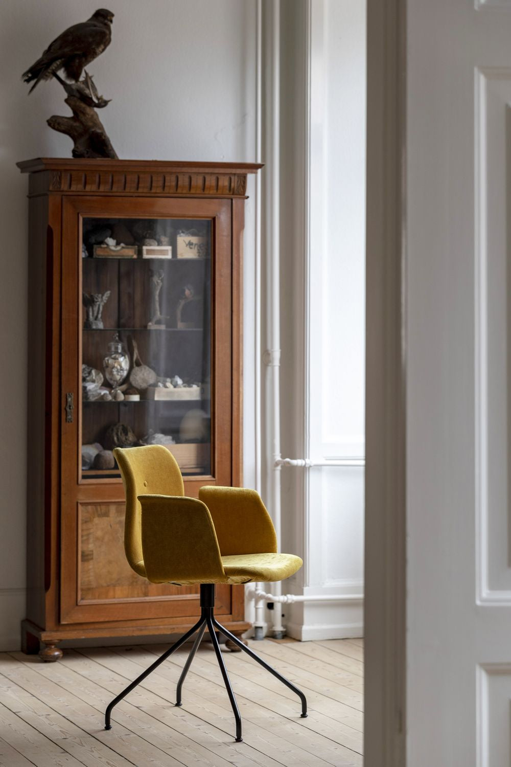 [product_category]-Bent Hansen Primum Chair With Armrests Black Swivel Frame, Tartufo Davos Leather-Bent Hansen-5715457236227-286272p_5000-03-04-BEN-3