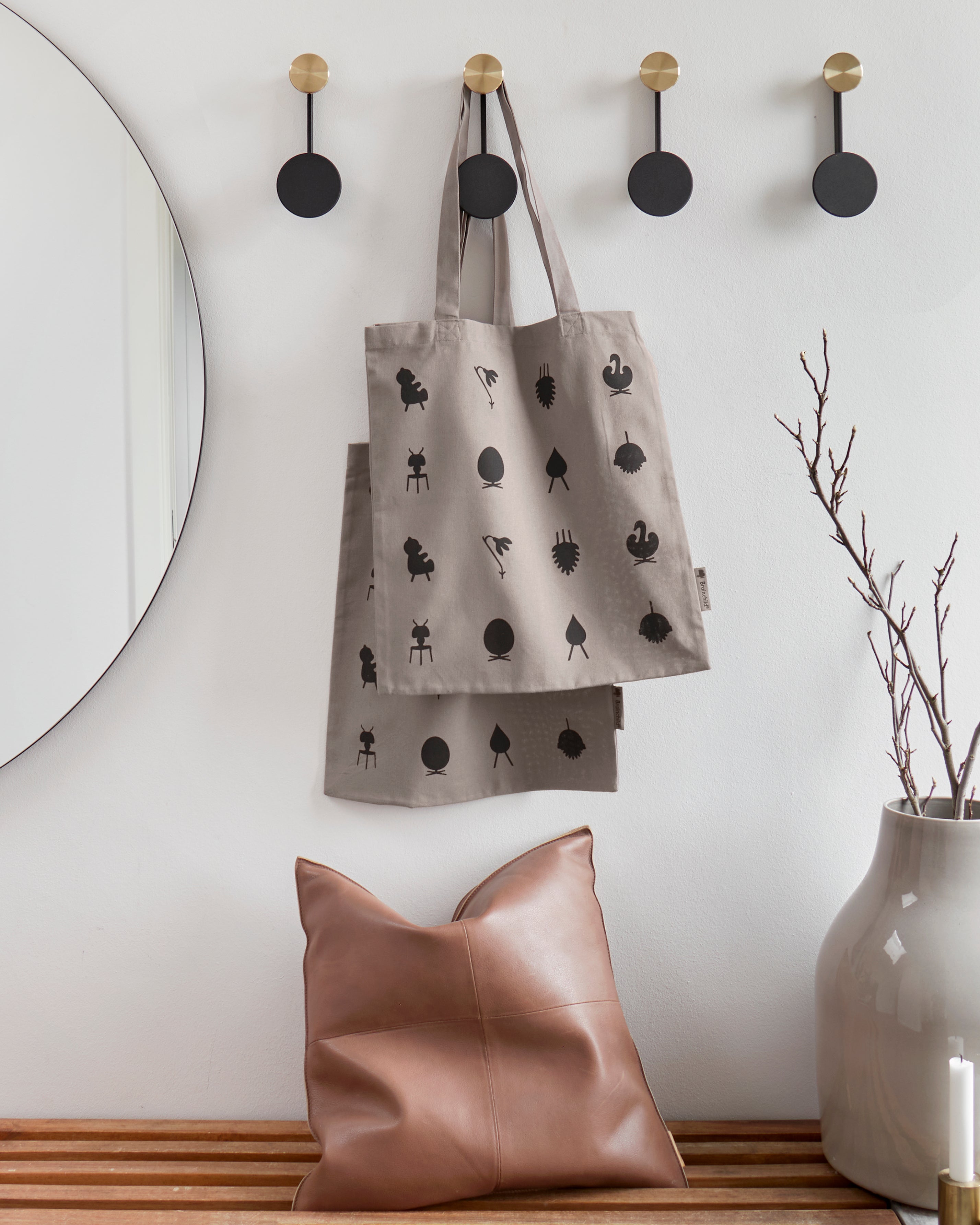 [product_category]-Brainchild Design Icons Carrying Bag, Light Grey-Brainchild-5713713527348-7001-BRA-8