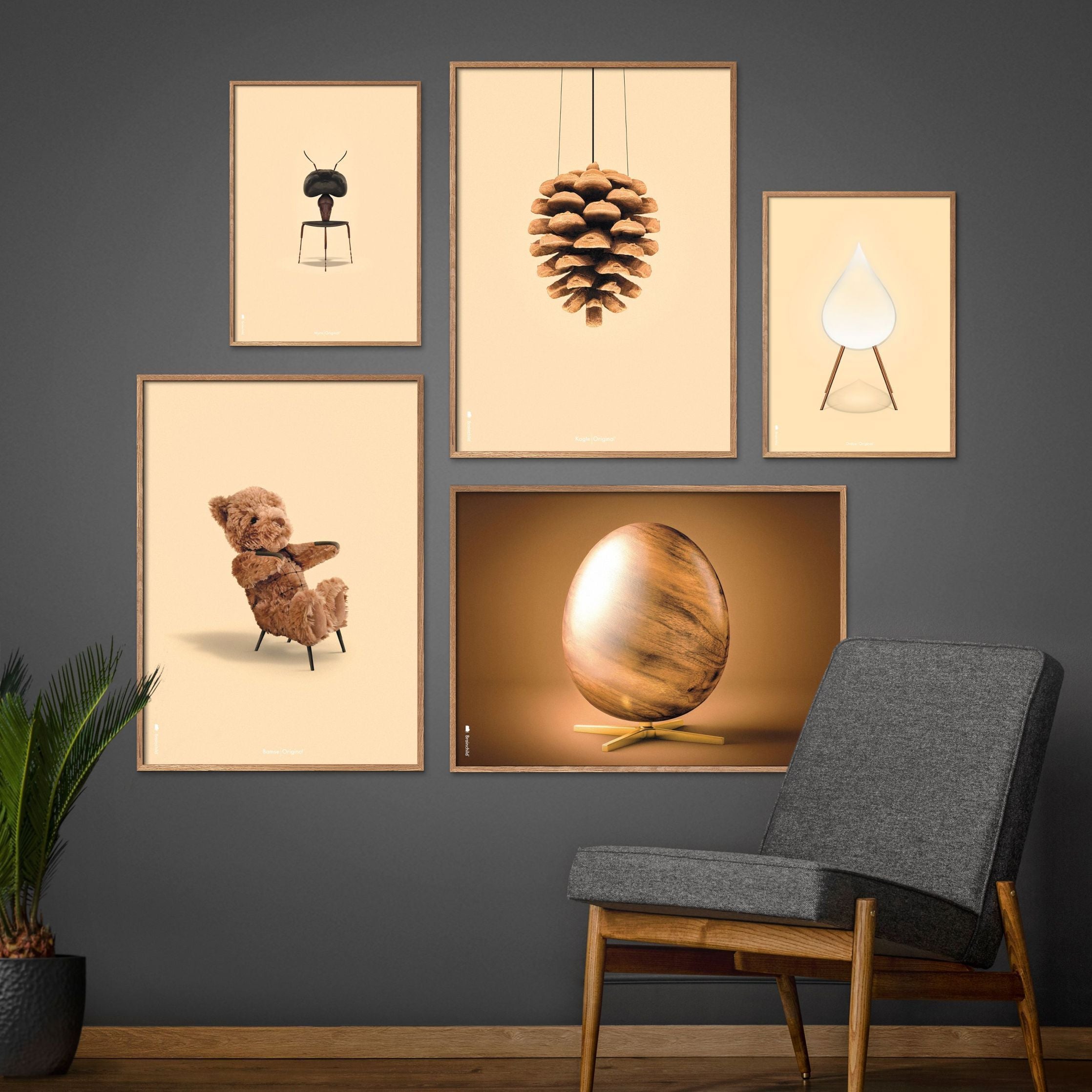 [product_category]-Brainchild Drops Classic Poster, Frame In Black Lacquered Wood A5, Sand Colored Background-Brainchild-51001-C-BRA-4
