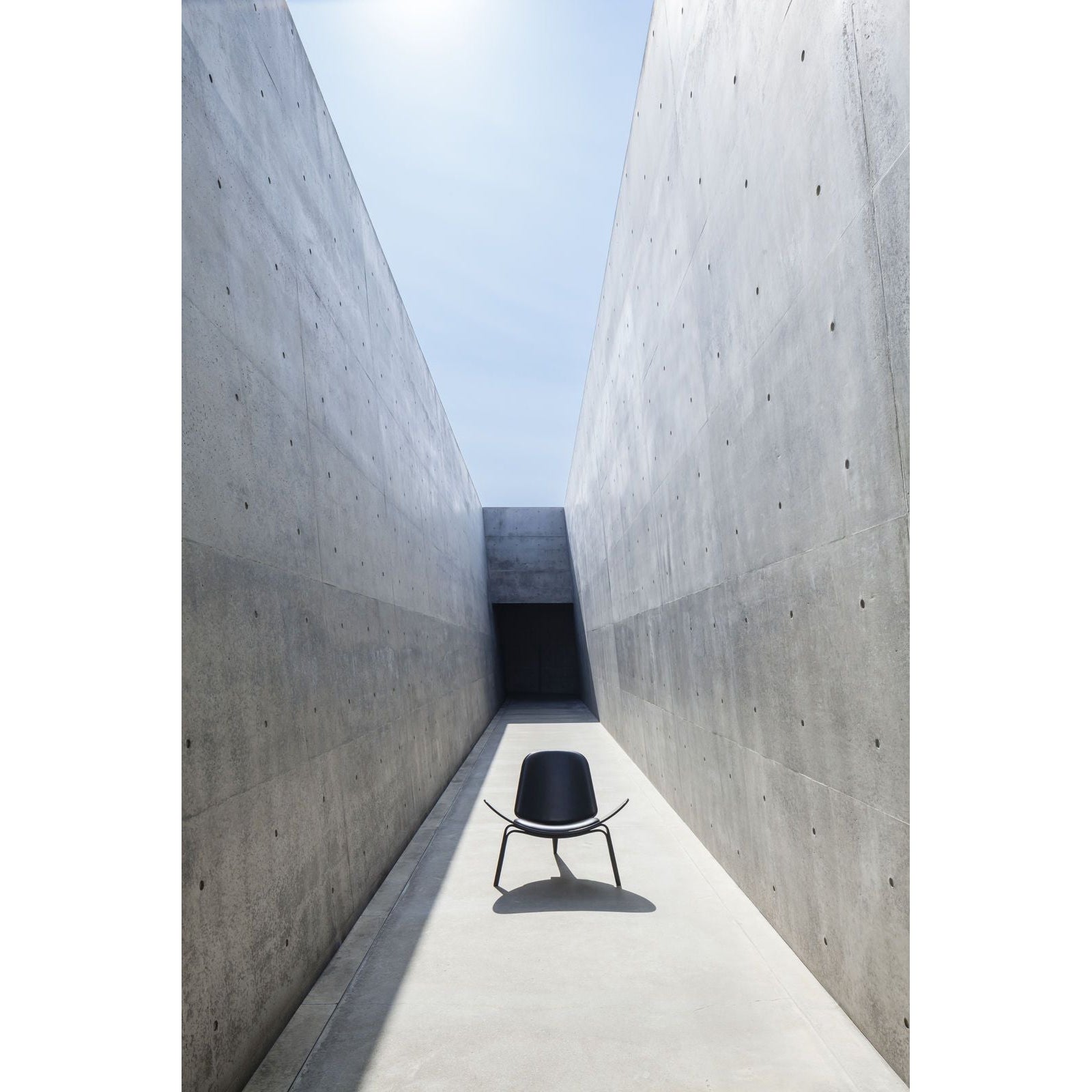 [product_category]-Carl Hansen Ch07 Shell Chair, Black Oak/Black Leather Thor 301-Carl Hansen-CH07-thor301-oakblack-CAR-2