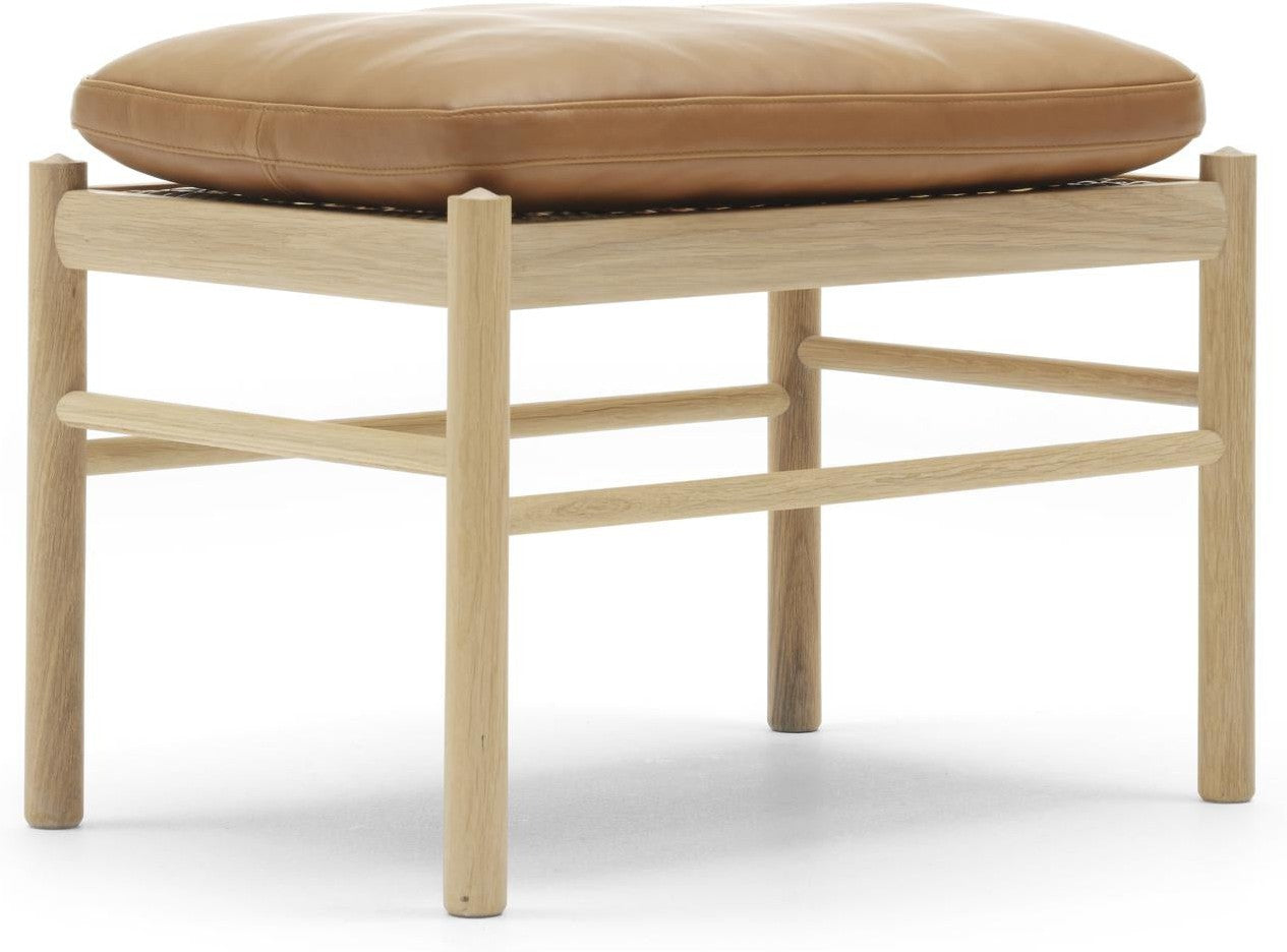 [product_category]-Carl Hansen Ow149 F Colonial Footstool, Soaped Oak/Brown Leather-Carl Hansen-CHOW149F-sif95-soapedoak-CAR-1