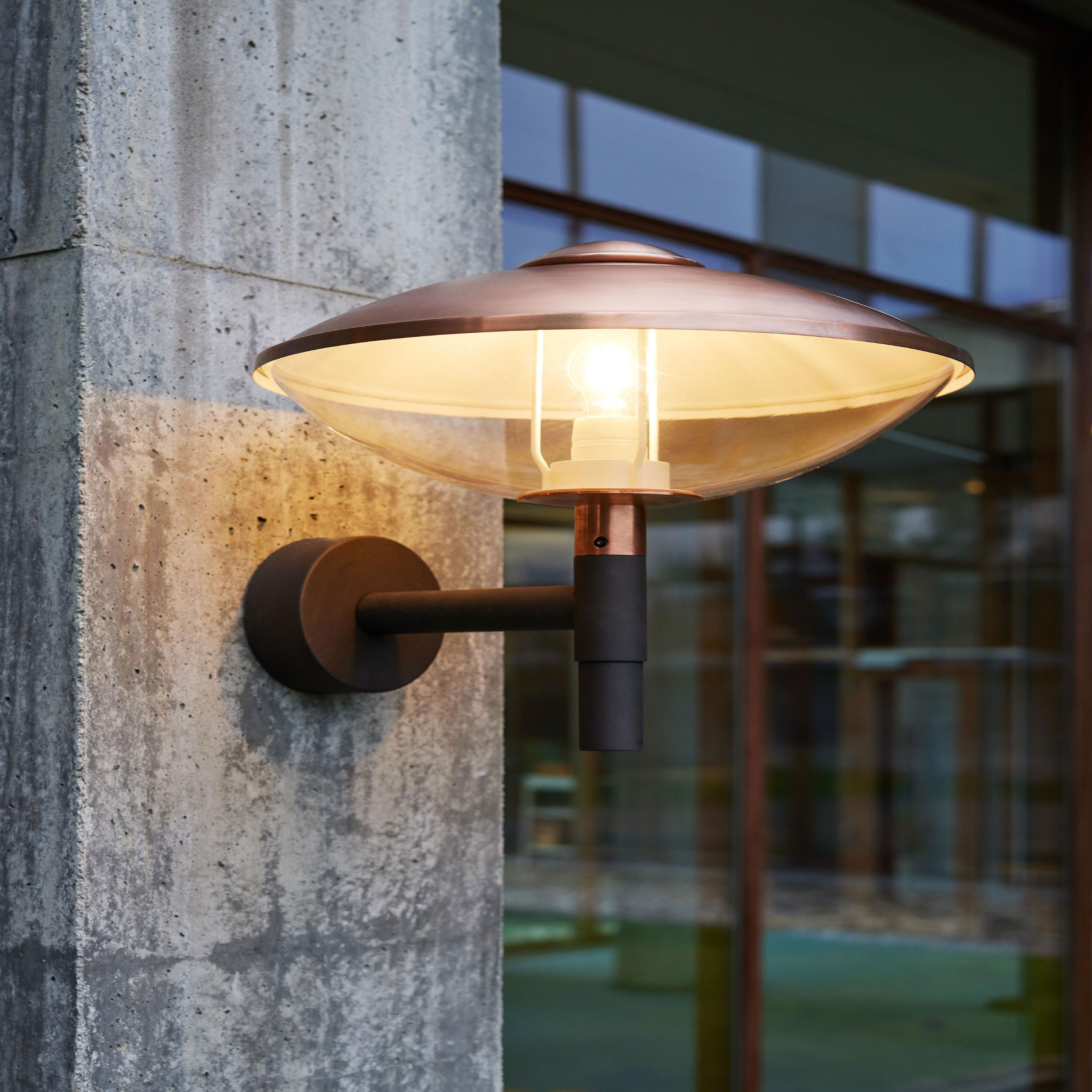 Fritz Hansen HL410™ Udendørs Væglampe 