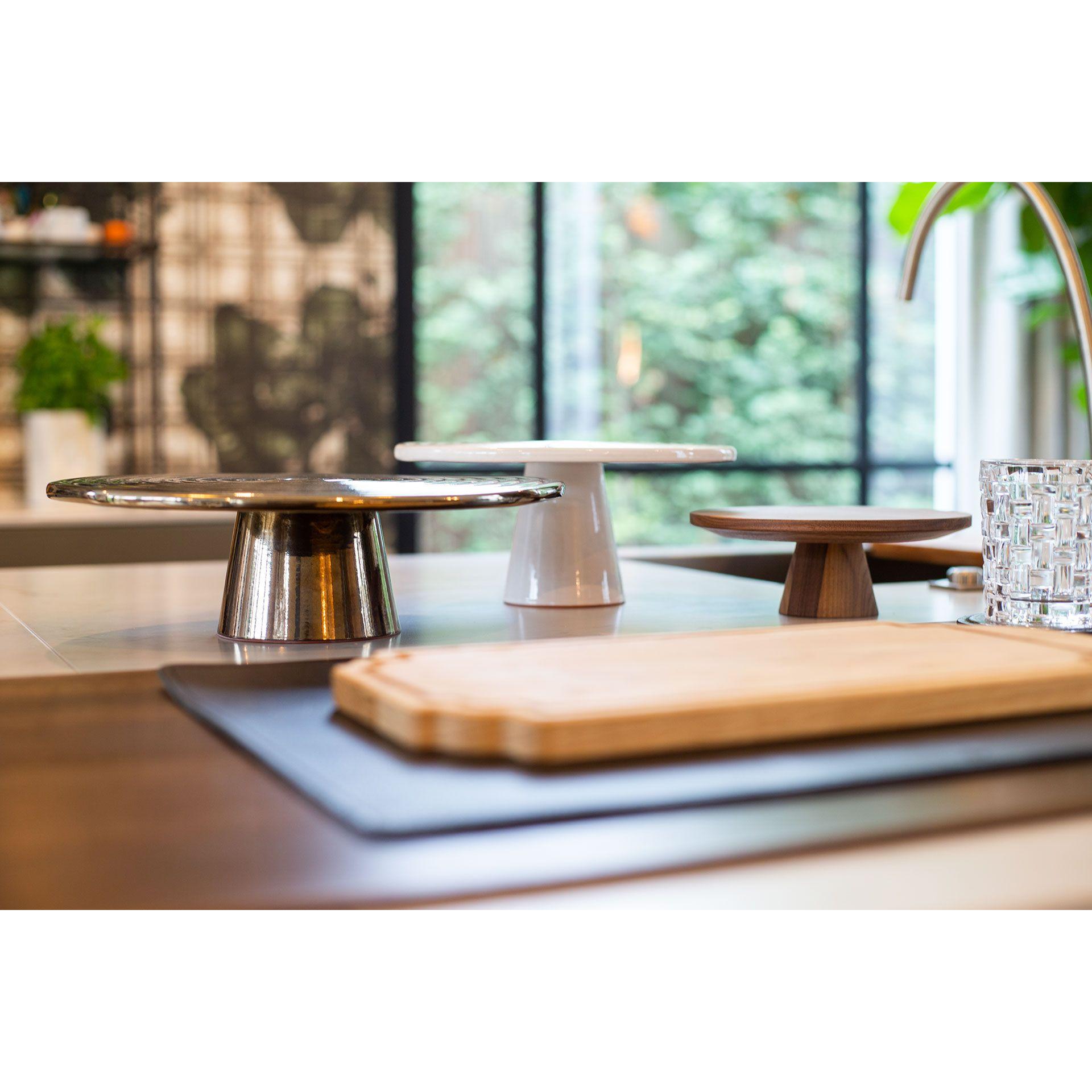 Dutchdeluxes Kage stand mørk eg, Ø 32 cm