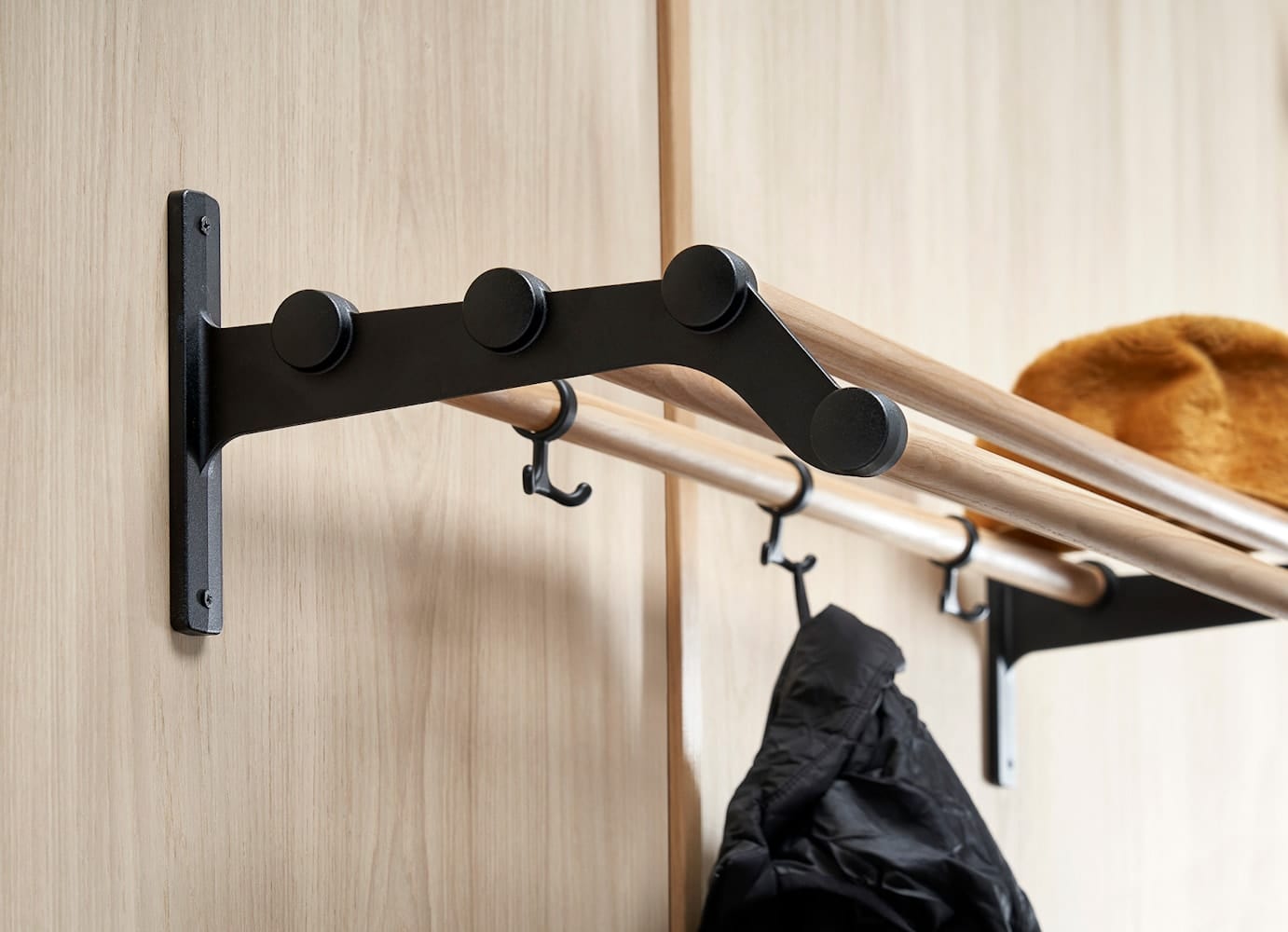 [product_category]-Essem Design Nostalgi 291 Hat Shelf Oak/Aluminium, Black Stained/White-Essem Design-7392157018872-067291-ESS-2