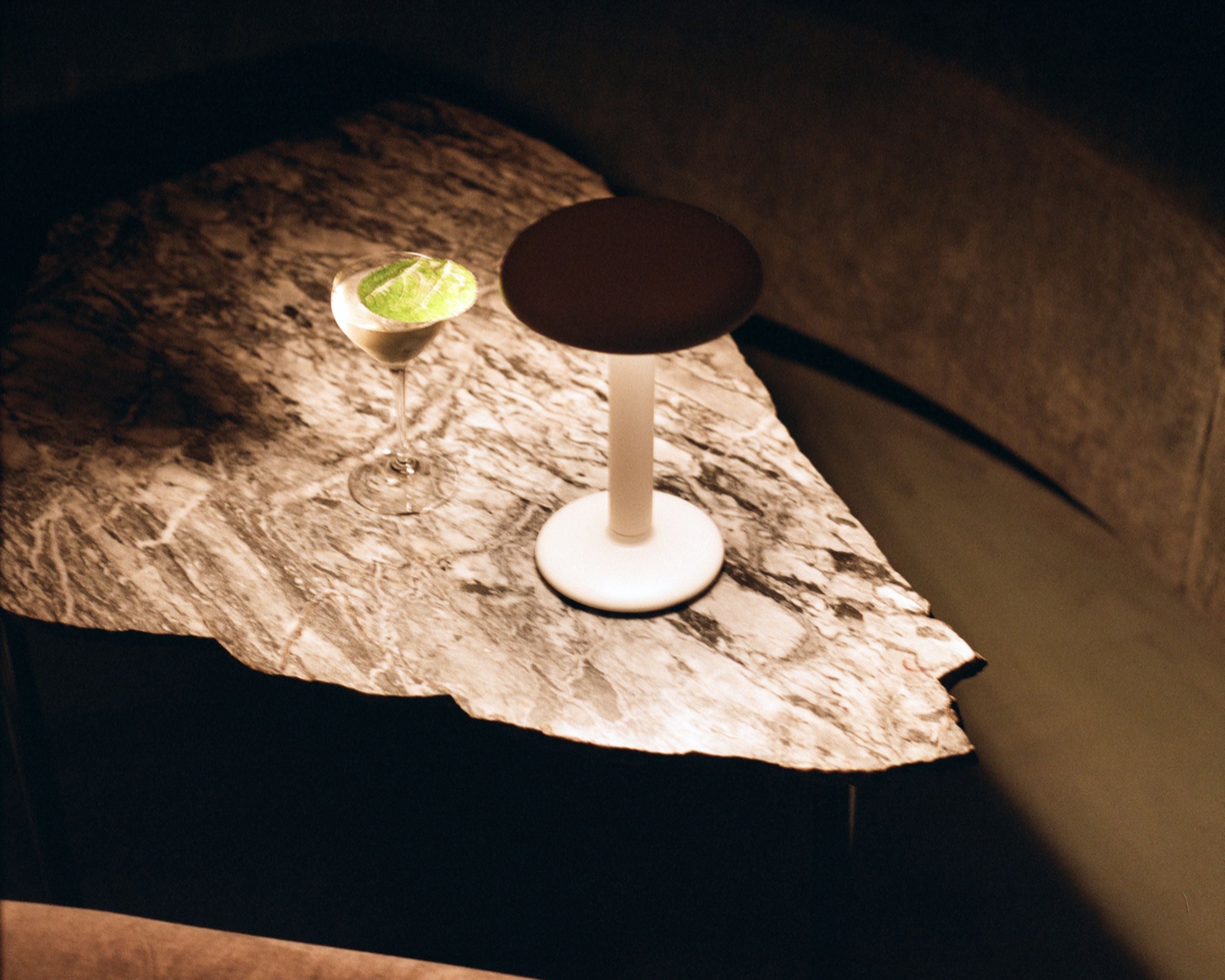 [product_category]-Flos Gustave Table Lamp 2700 K, Matt White-Flos-8424229002416-09.8405.DY-FLO-3