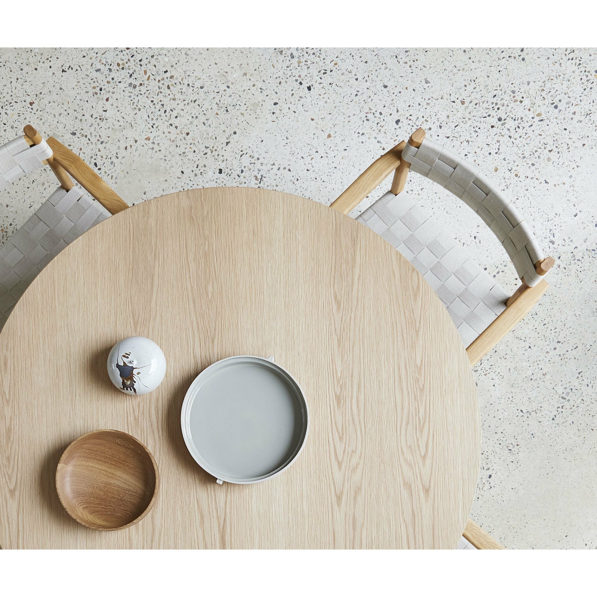 [product_category]-Form & Refine Alcoa Tray ø30 Cm. Light Grey-Form&Refine-5714942031200-3120-FOR-4