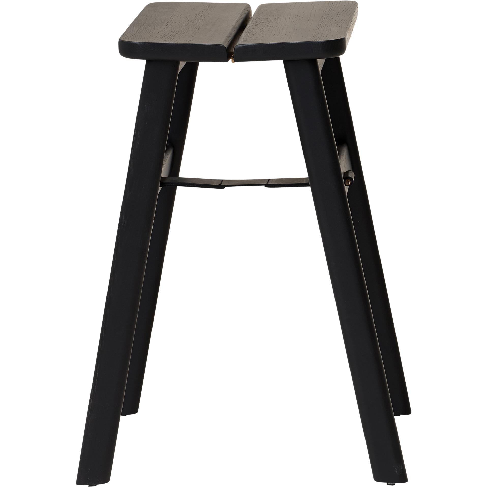 [product_category]-Form&Refine Angle Flathocker, Schwarz Gebeizte Eiche-Form&Refine-2151-FOR-2