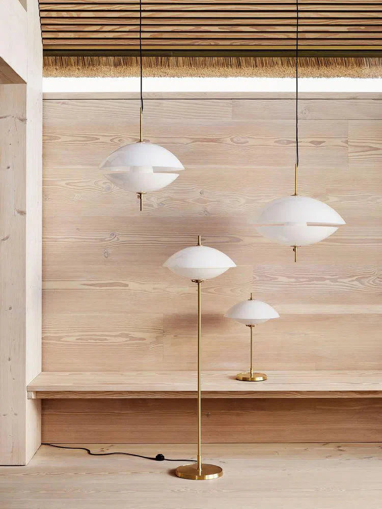Fritz Hansen Clam -bordlampe, Ø33 cm