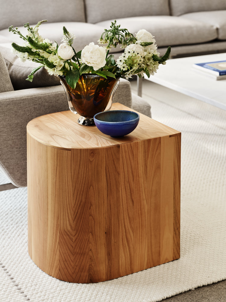 [product_category]-Fritz Hansen Cm210 Taburet, Cherry-Fritz Hansen-CM210-Cherry-Fri-2