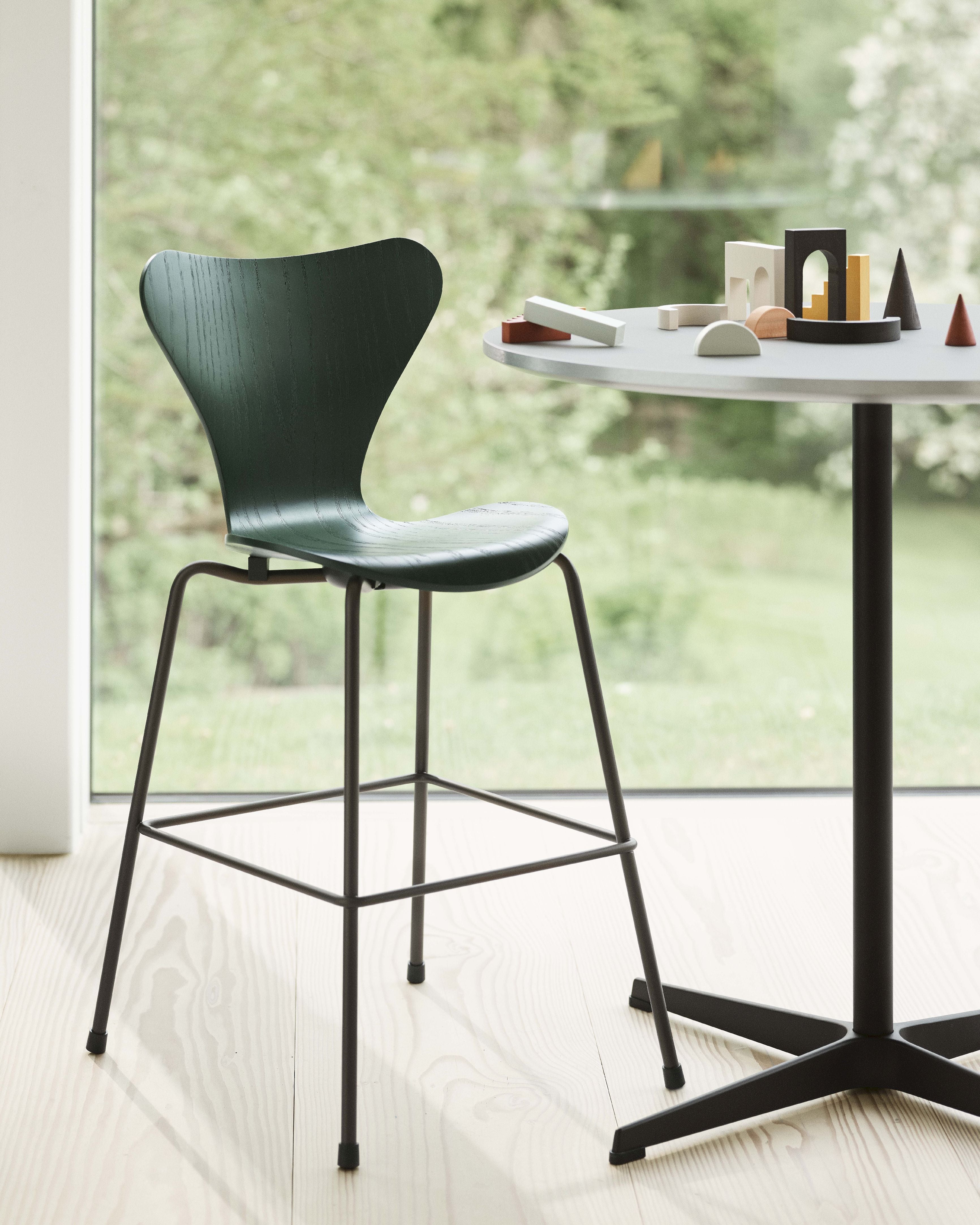 [product_category]-Fritz Hansen Series 7 Junior Chair, Brown Bronze/Evergreen-Fritz Hansen-5702370000318-840239-FRI-2