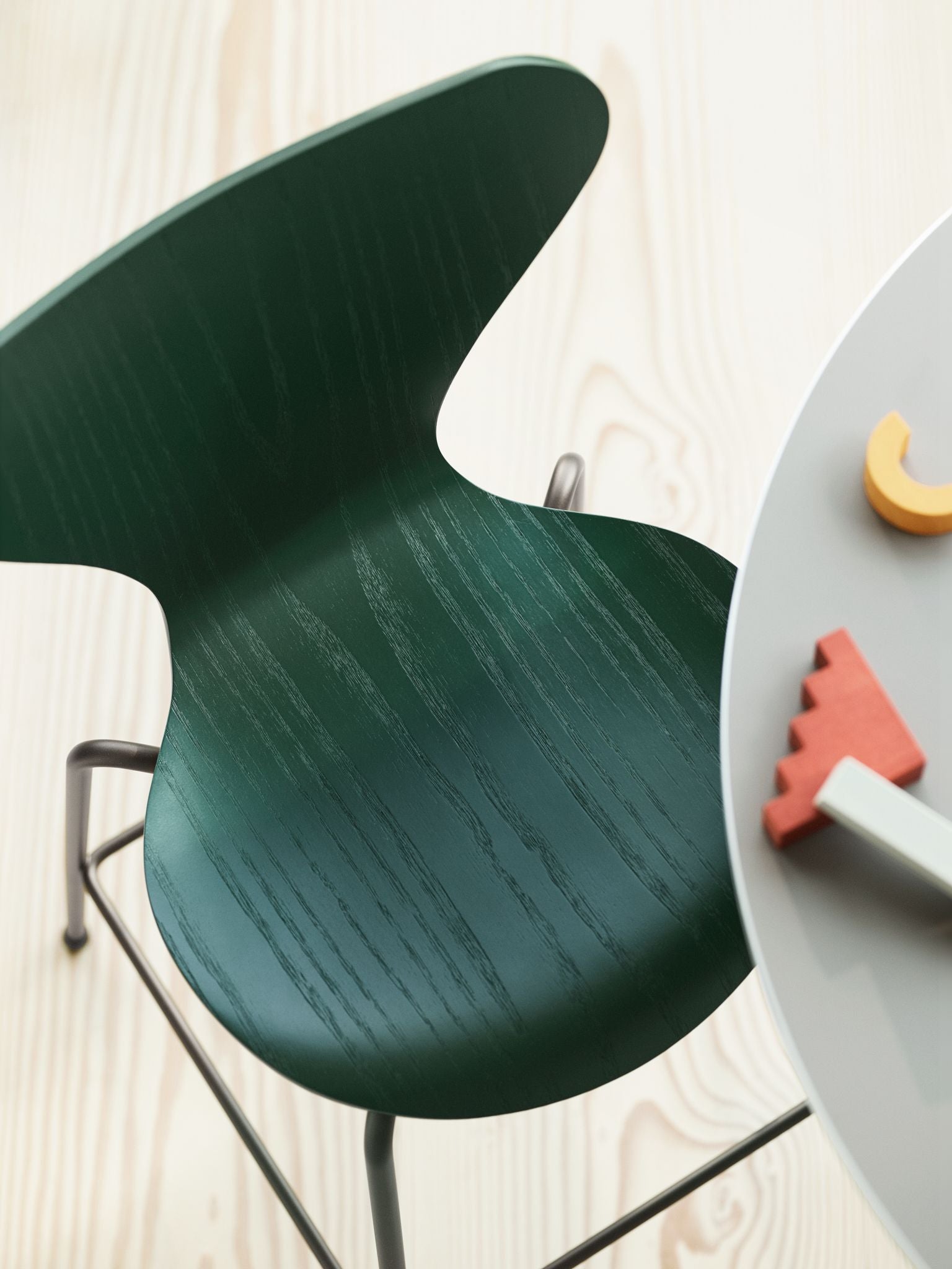 [product_category]-Fritz Hansen Series 7 Junior Chair, Brown Bronze/Evergreen-Fritz Hansen-5702370000318-840239-FRI-5