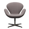  Swan™ Lounge Chair Warm Graphite/Sunniva White/Violet