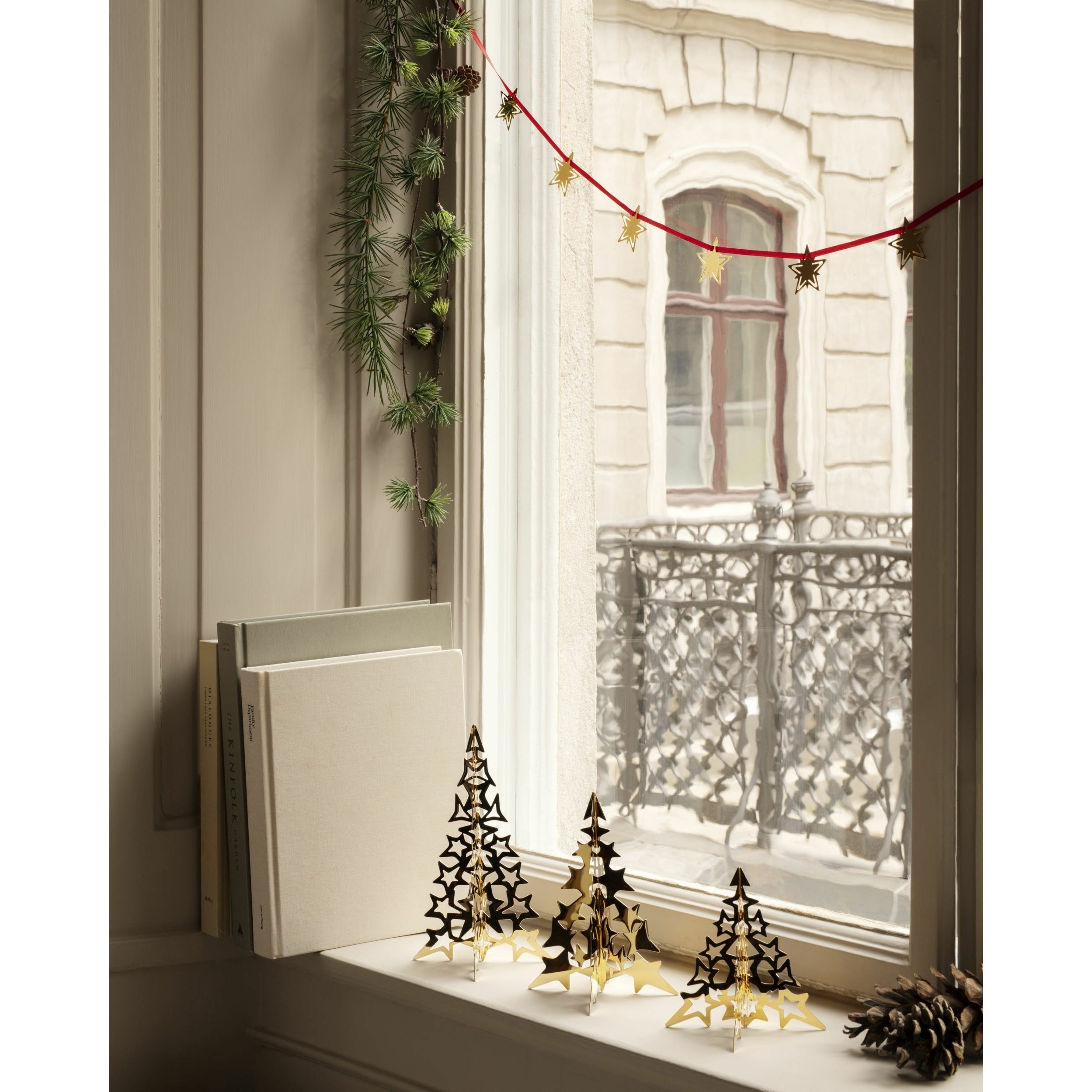 [product_category]-Georg Jensen Classic Christmas Star Garland, 1 M Red, Gold Plated-Georg Jensen-5713275209843-10019319-GEO-3