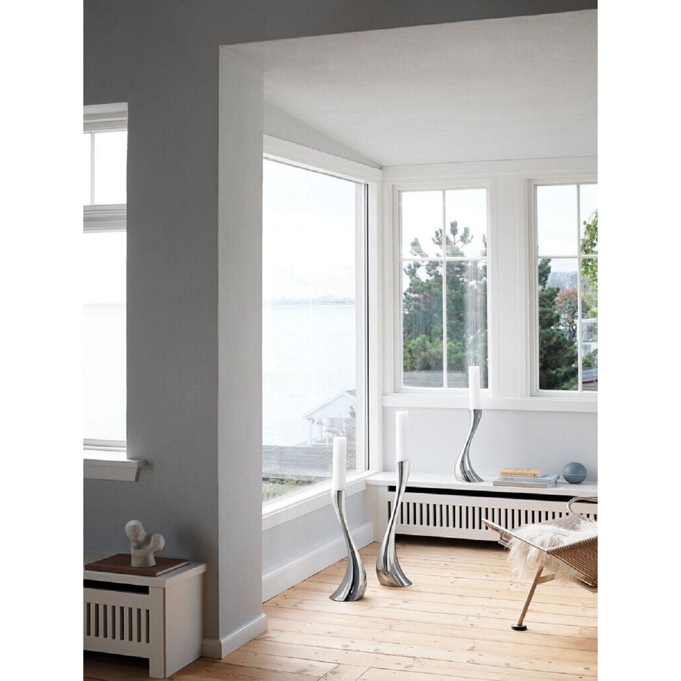 [product_category]-Georg Jensen Cobra Floor Candle Holder Black/White, 50 Cm-Georg Jensen-5705145083271-3586632-GEO-3
