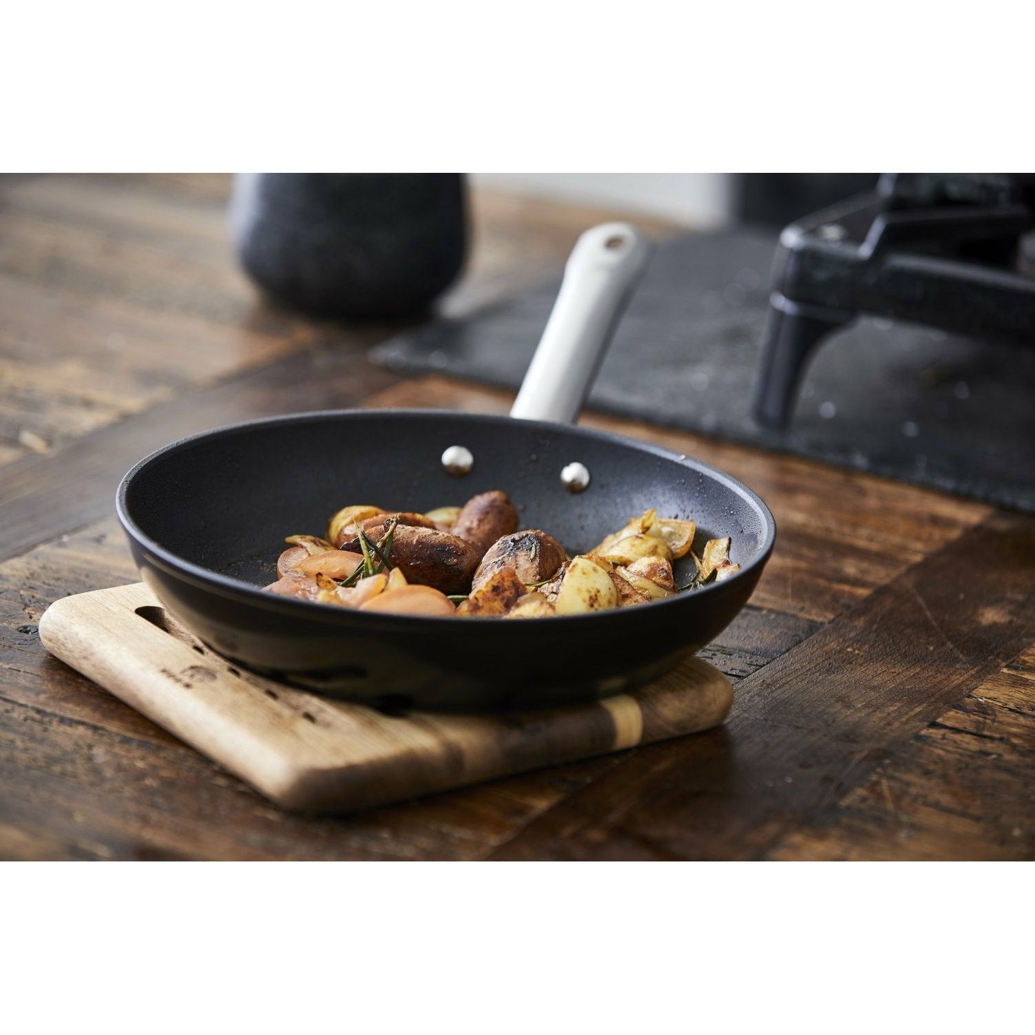 [product_category]-Holm Frying Pan Aluminum, ø 20cm-Holm-5722002008376-200837-HOL-2