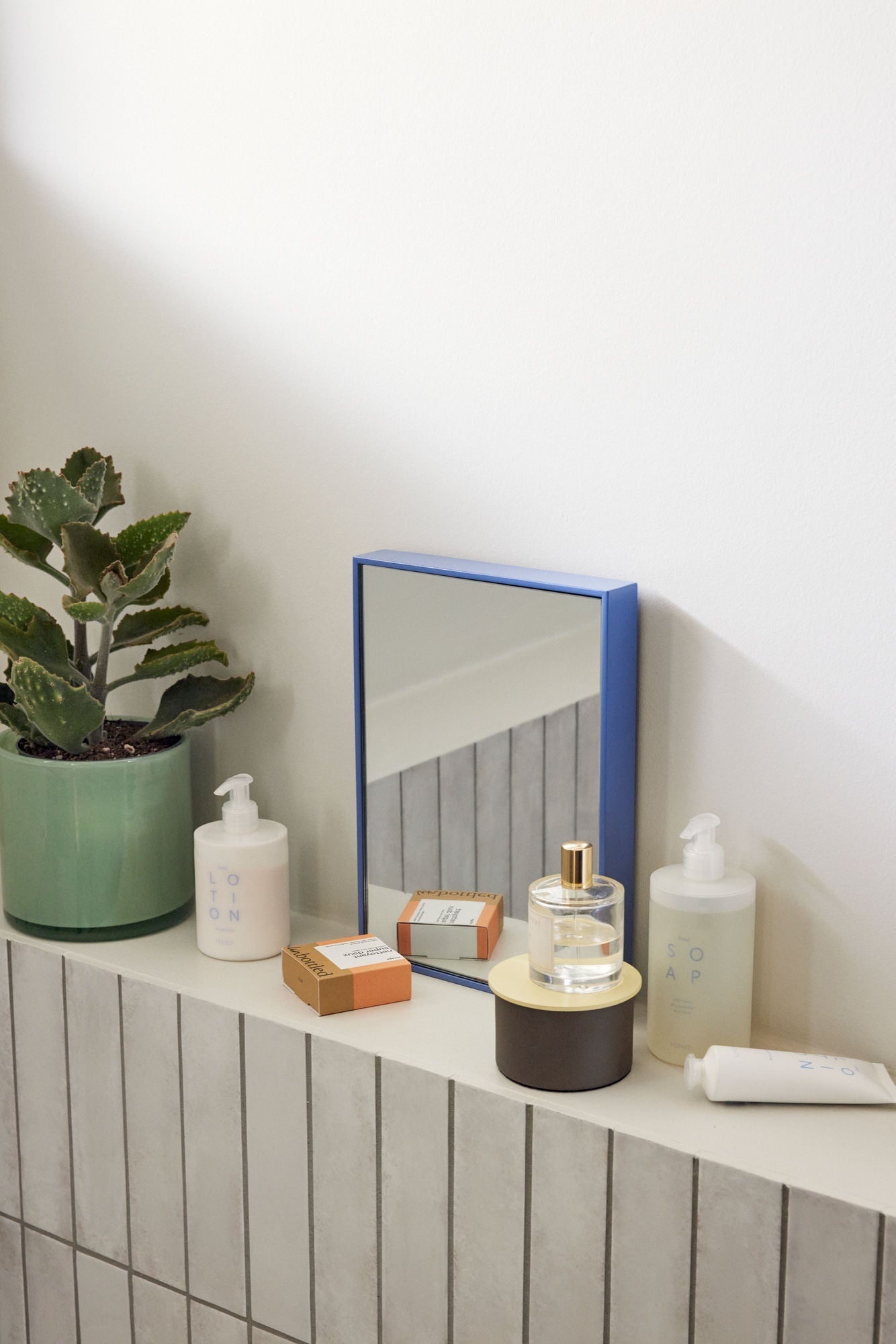[product_category]-Hübsch Shine Mirror Small Blue-Hübsch-5712772120224-021504-HUB-2