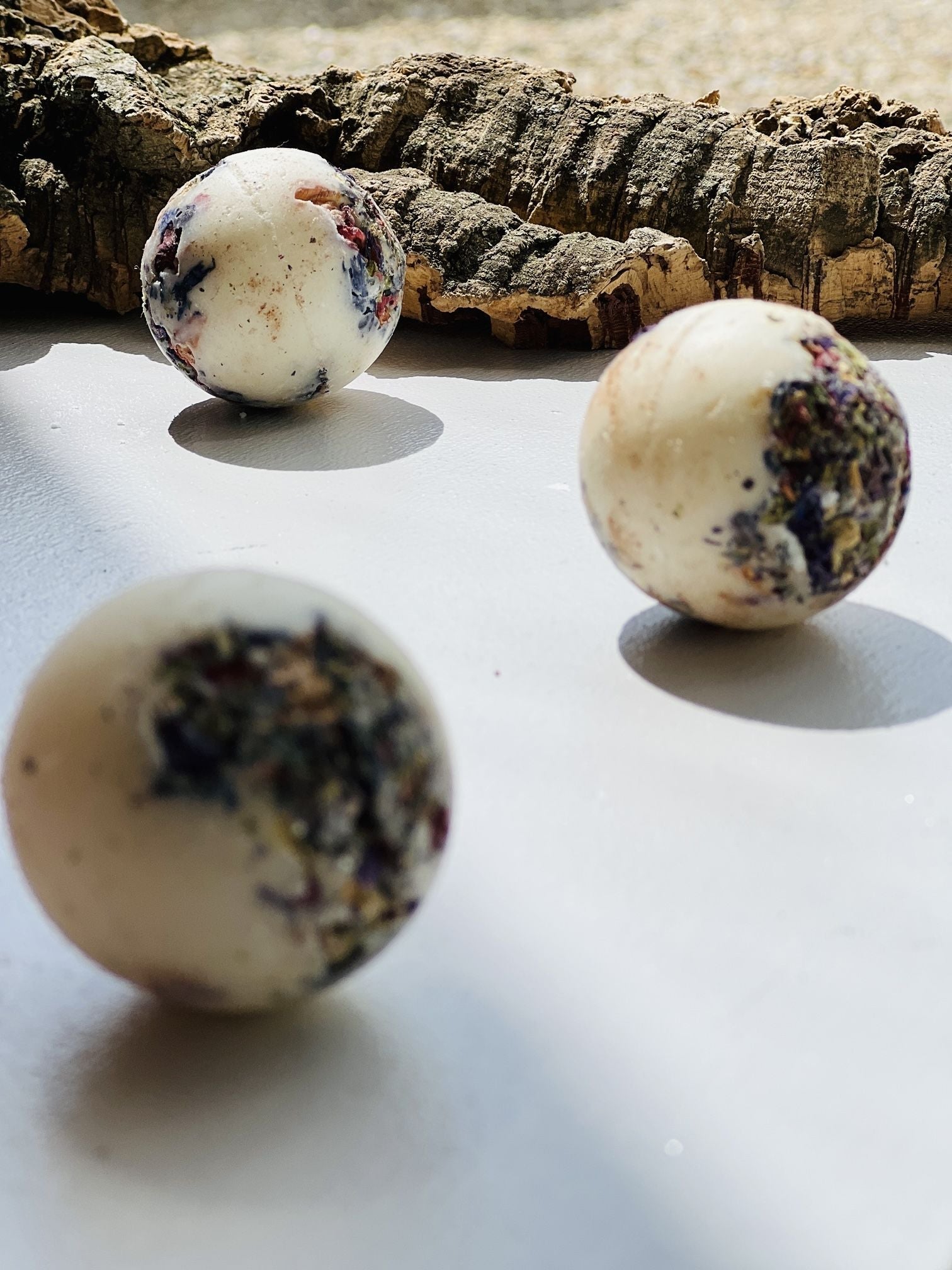 [product_category]-Humdakin Bath Bomb 125g, Peony & Rose-Humdakin-5713391016769-458-HUM-2
