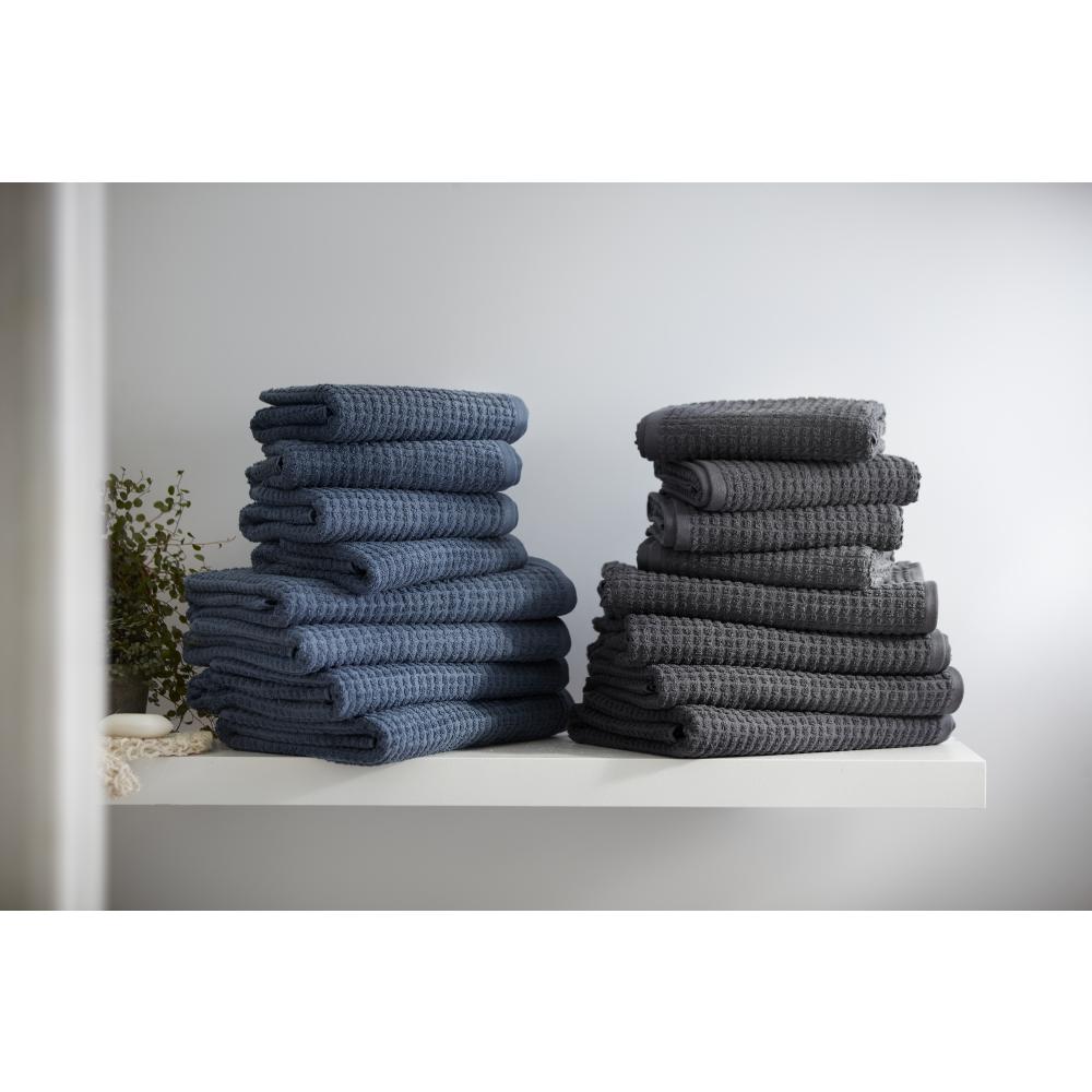 [product_category]-Juna Check Towel Dark Grey, 50x100 Cm-Juna-5713397150573-615057-JUN-3