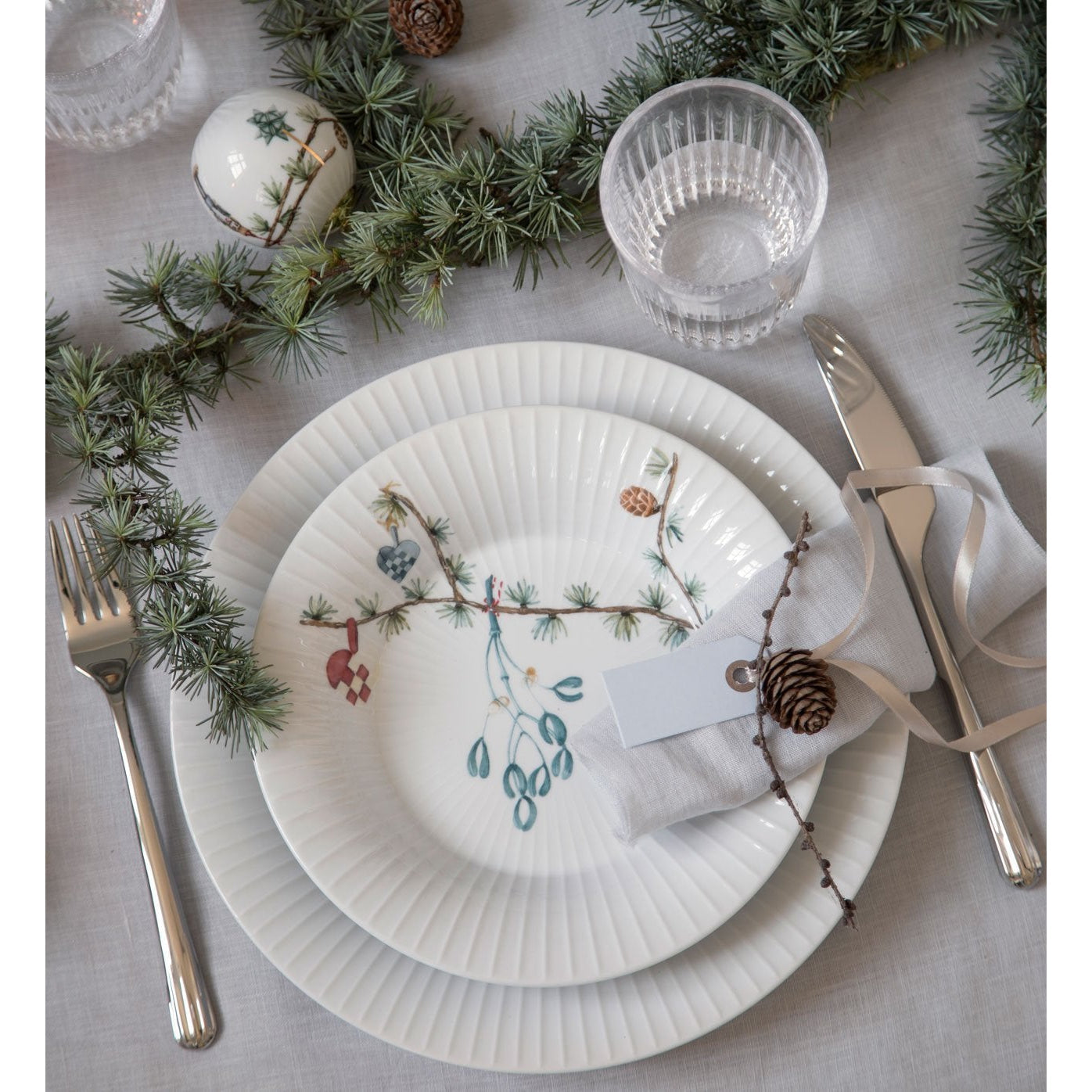 [product_category]-Kähler Hammershøi Christmas Plate ø27 Cm-Kähler-5703779181455-693205-KAE-2