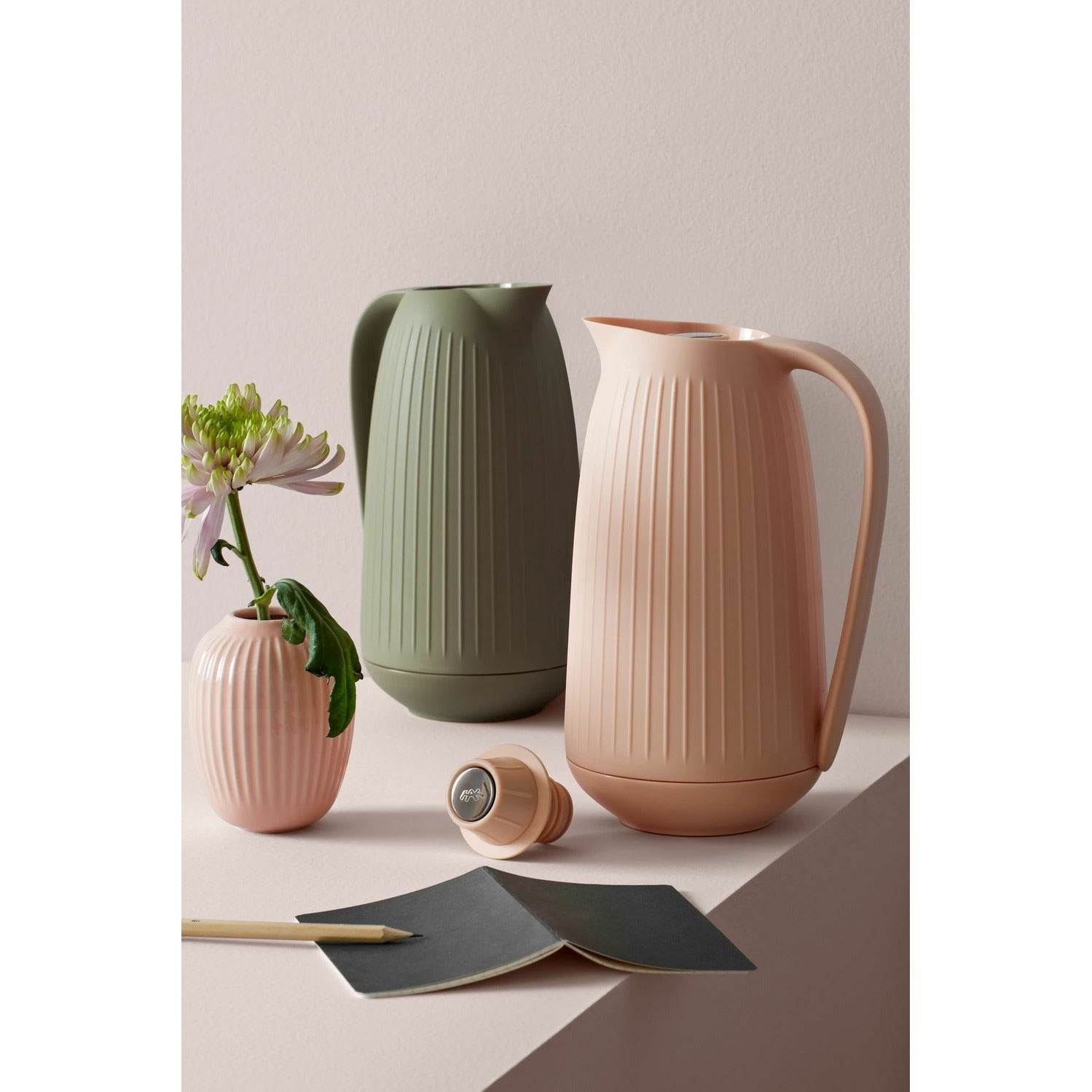 [product_category]-Kähler Hammershøi Vacuum Jug, Olive Green-Kähler-5703779184449-693104-KAE-4