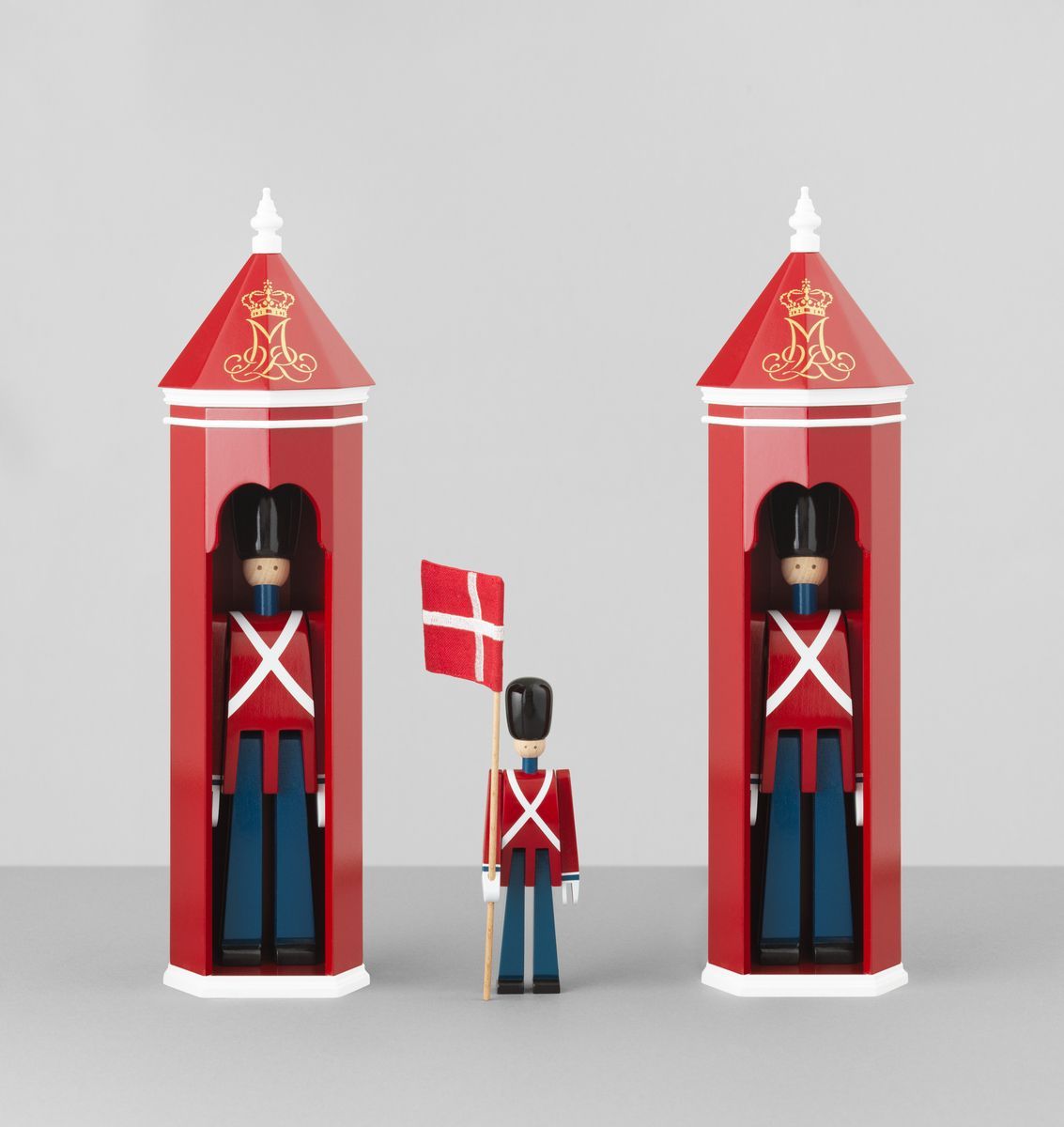 [product_category]-Kay Bojesen Standard Bearer Red/Blue/White, Mini-Kay Bojesen-5709513392262-39226-KAY-8