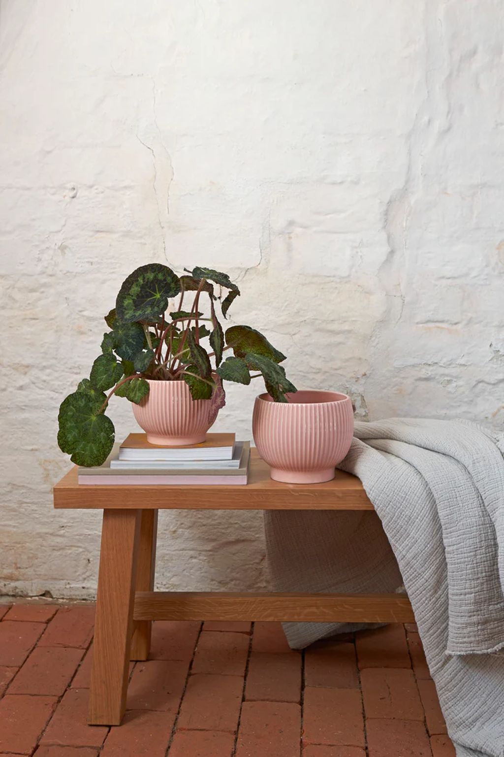 [product_category]-Knabstrup Keramik Flowerpot With Wheels ø 16.5 Cm, Pink-Knabstrup Keramik-5713959012967-1296-KNA-2