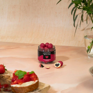 Lakrids By Bülow Love Strawberry & Cream, 125g