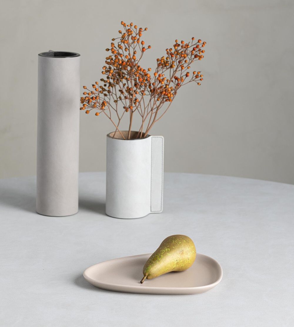 [product_category]-Lind Dna Curve Center Plate Made Of Earthenware, Sand-Lind DNA-5711905533887-991427-LIN-2