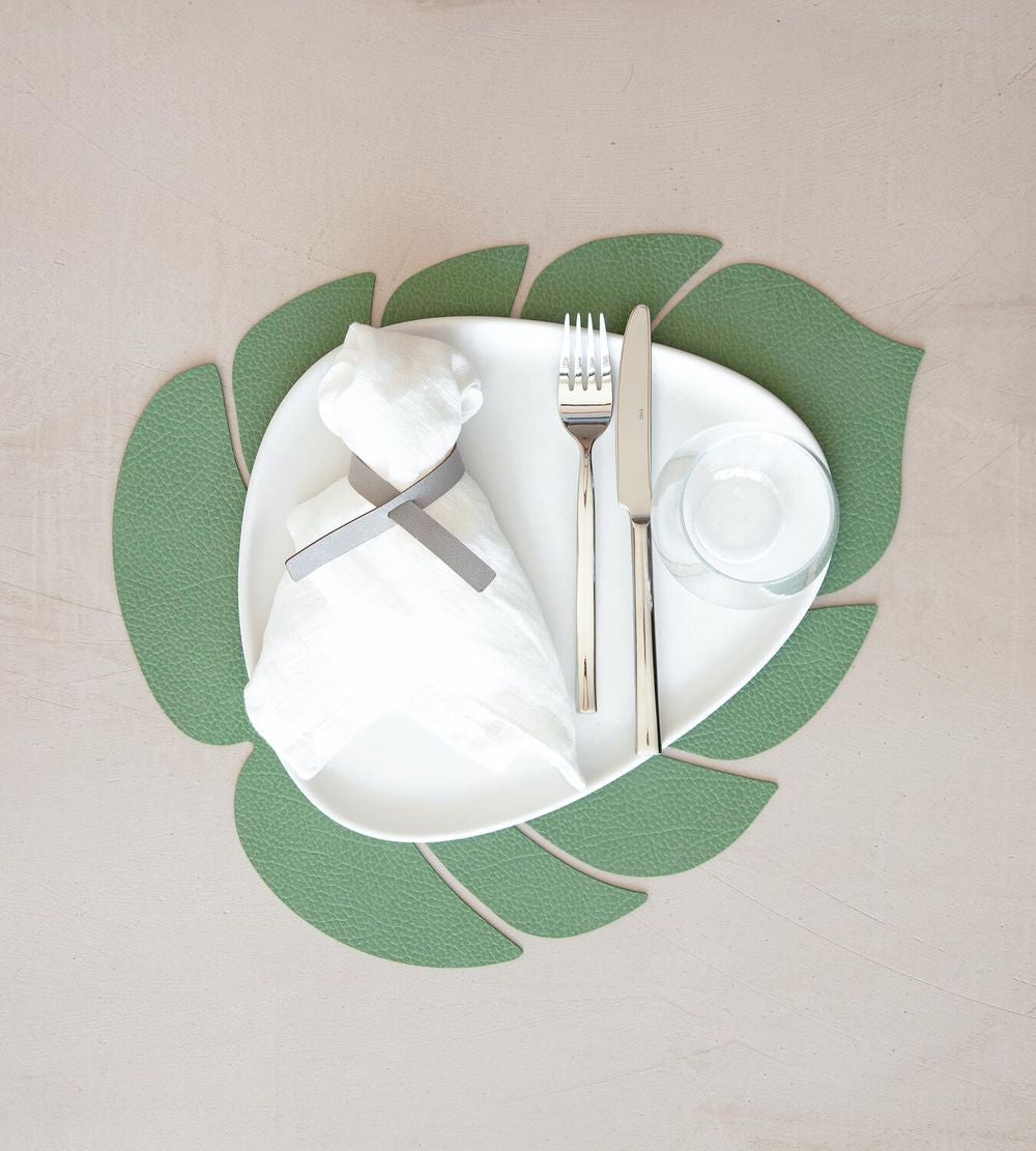 [product_category]-Lind Dna Leaf Placemat Hippo Leather L, Forest Green-Lind DNA-5711905522713-990218-LIN-2