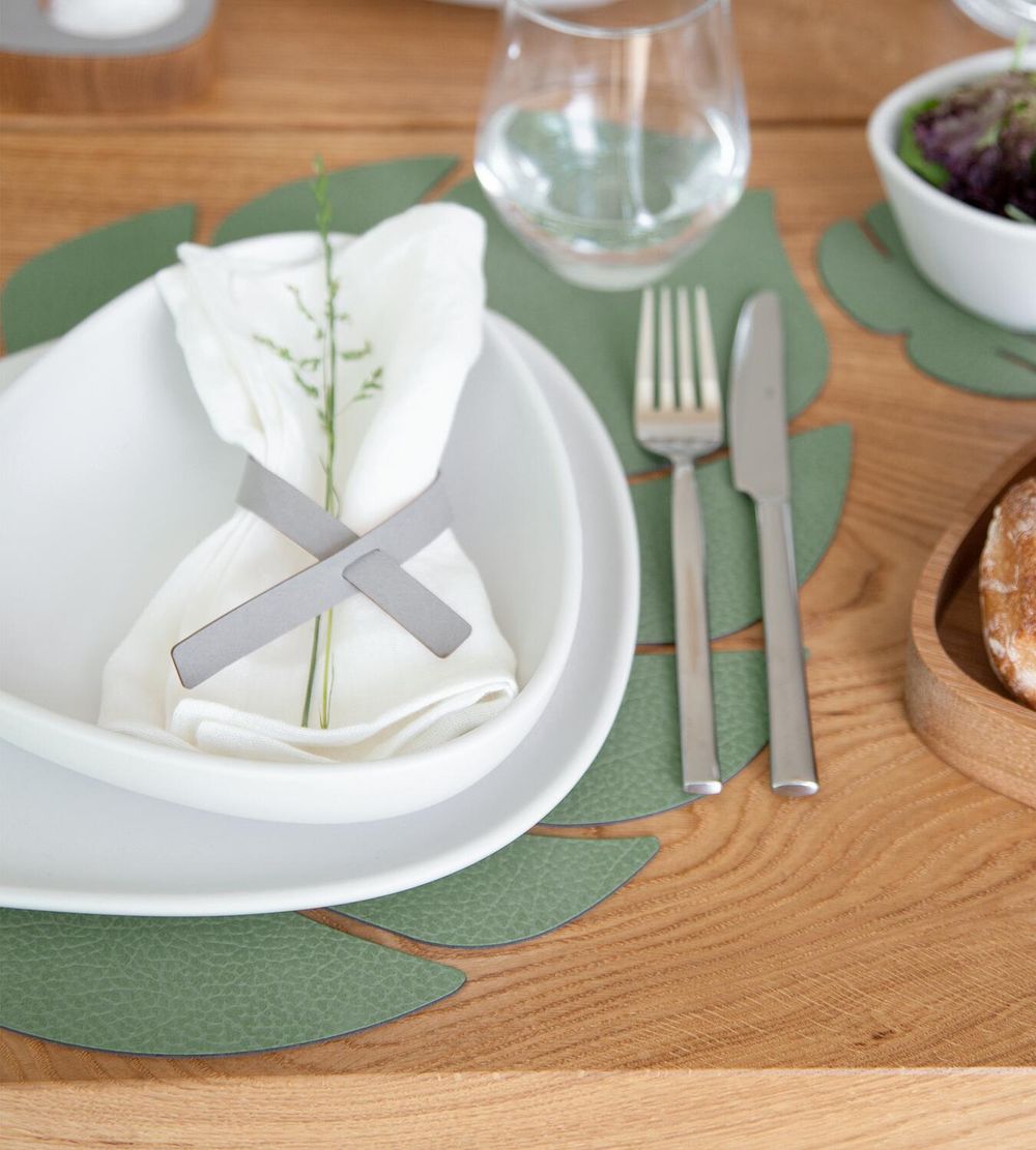 [product_category]-Lind Dna Leaf Placemat Hippo Leather L, Forest Green-Lind DNA-5711905522713-990218-LIN-4