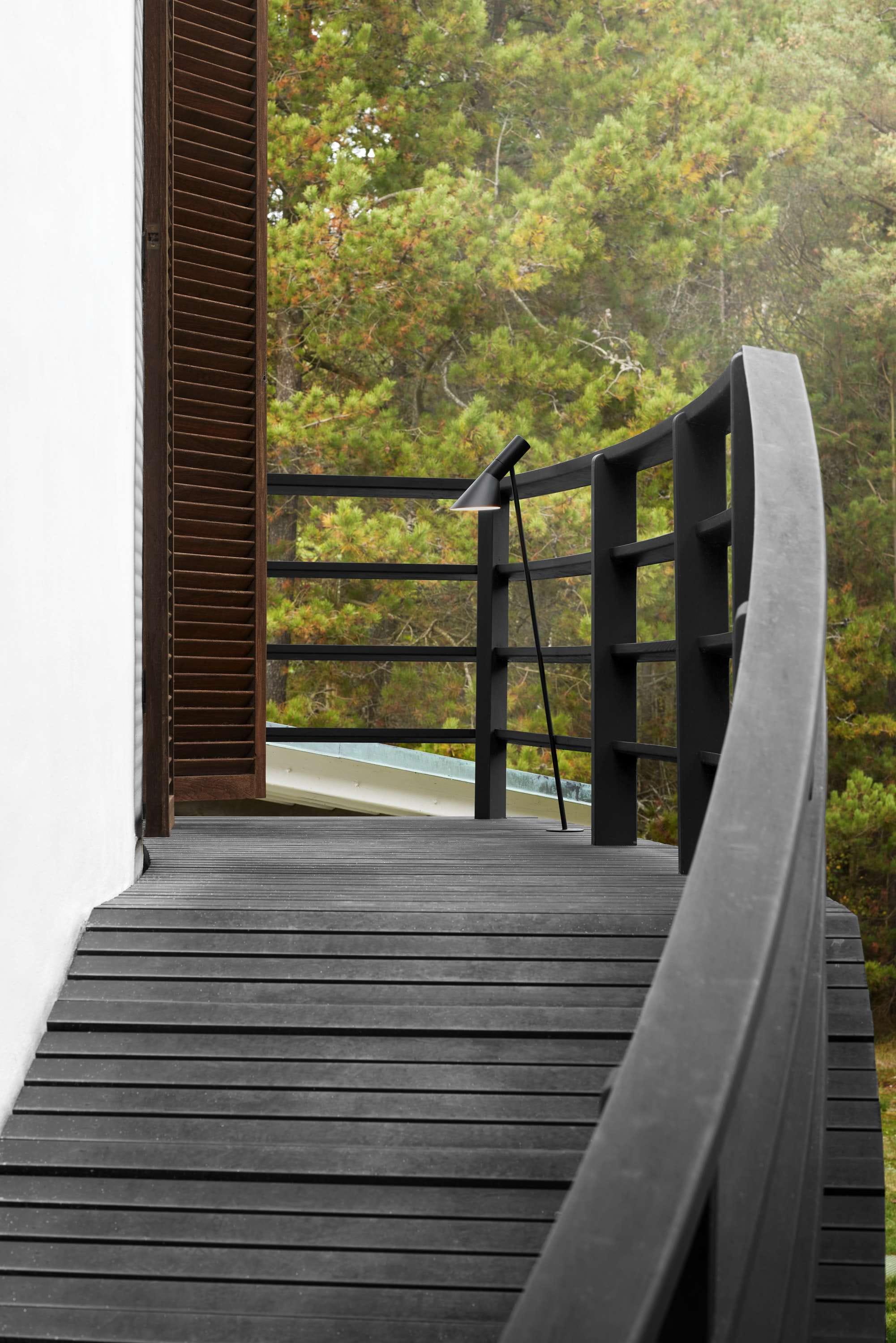 [product_category]-Louis Poulsen Aj Garden Long Bollard Black Led 2700 K 6.5 W, Anchor Without Adaptor-Louis Poulsen-5714693070176-5747306897-LOU-8