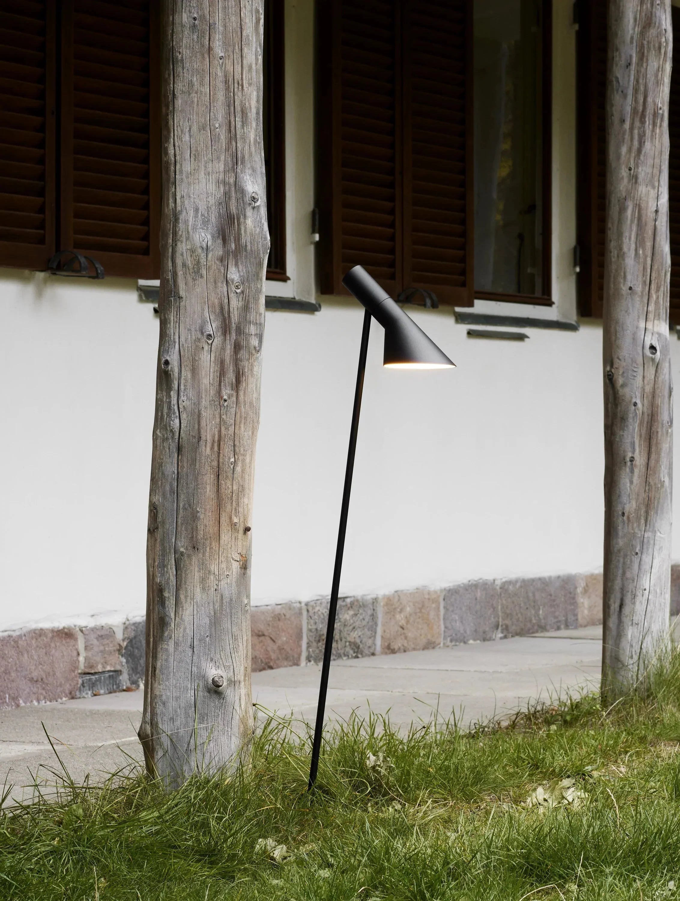 [product_category]-Louis Poulsen Aj Garden Long Bollard Black Led 4000 K 6.5 W, Spike With Adaptor-Louis Poulsen-5714693070343-5747306596-LOU-18