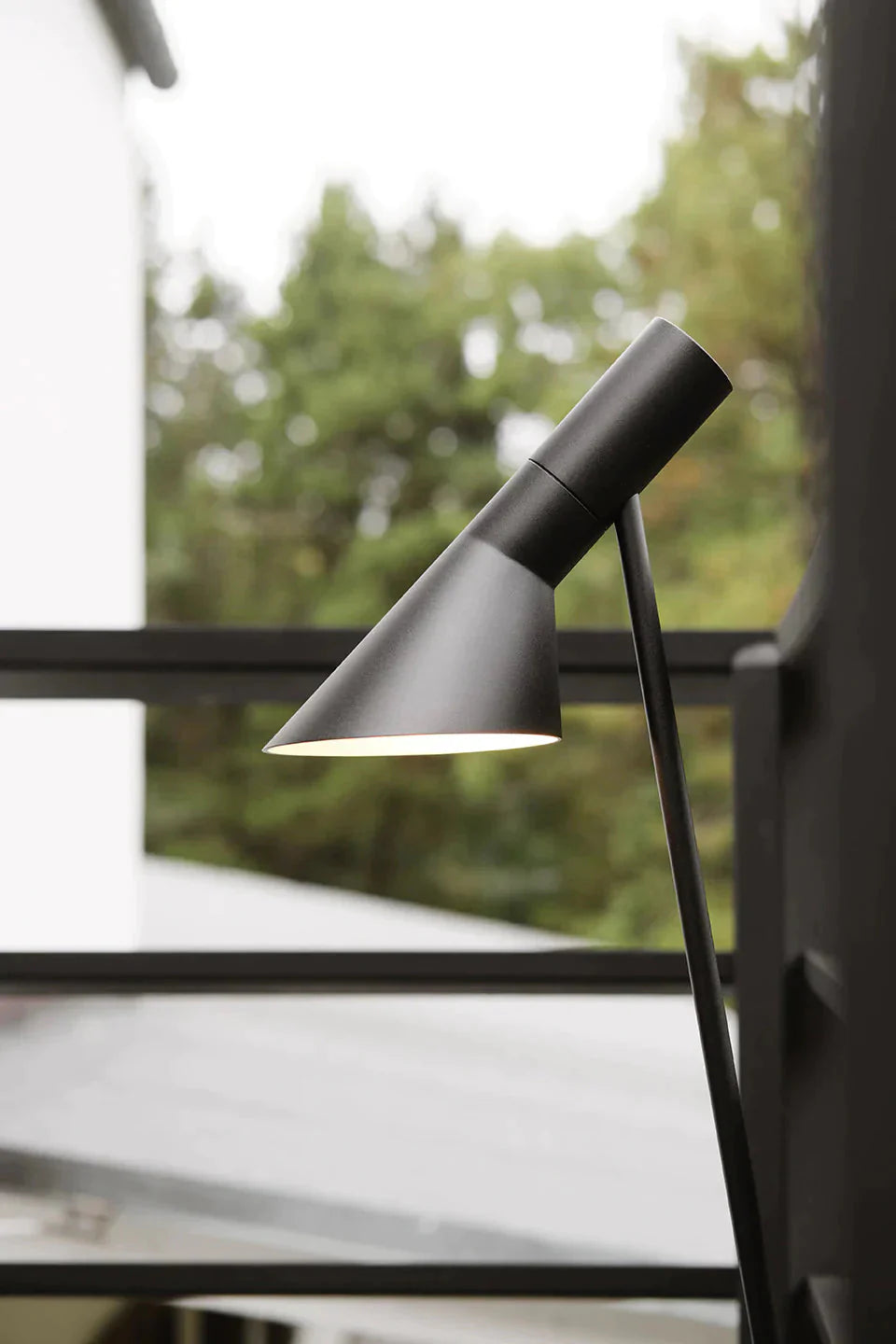 [product_category]-Louis Poulsen Aj Garden Short Bollard Black Led 4000 K 6.5 W, Spike With Adaptor-Louis Poulsen-5714693070435-5747306509-LOU-14