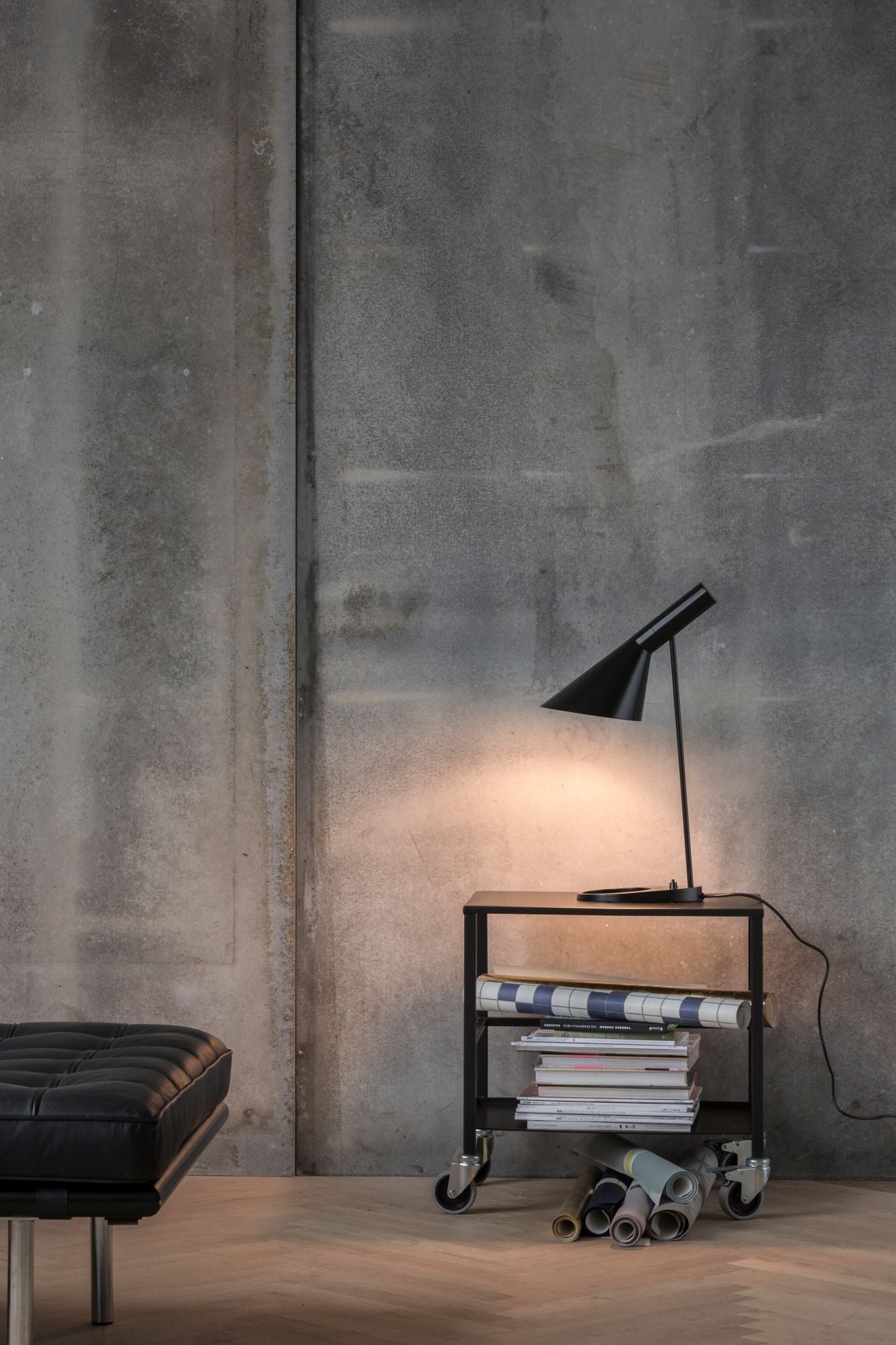 [product_category]-Louis Poulsen Aj Table Lamp V3, Dark Green-Louis Poulsen-5714693712731-5744169503-LOU-6
