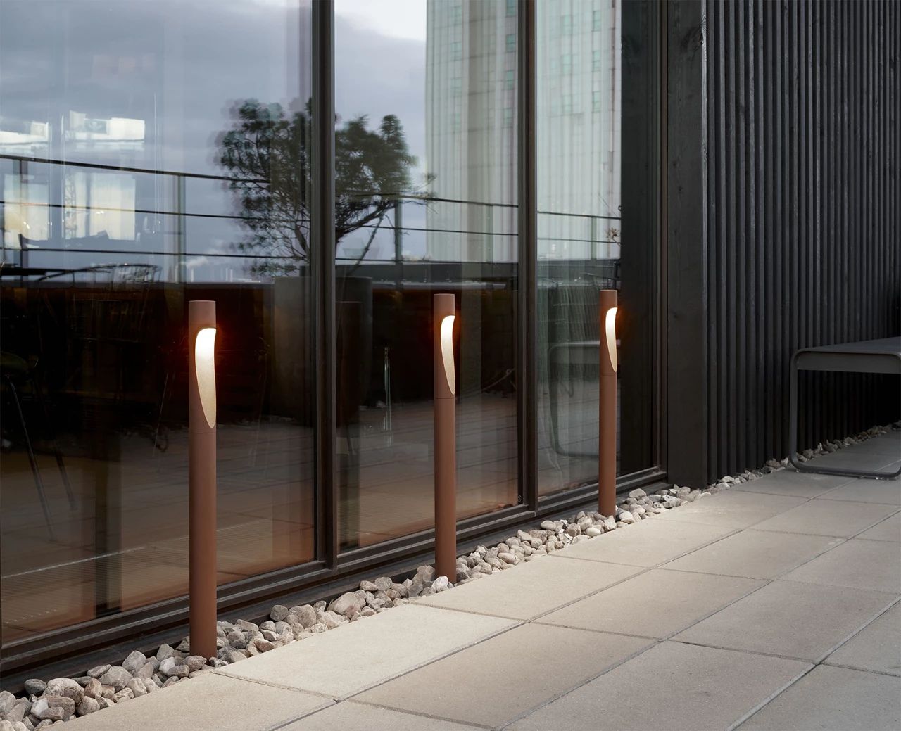 [product_category]-Louis Poulsen Flindt Garden Bollard Led 2700 K 6.5 W Base Without Adaptor Long, Aluminium-Louis Poulsen-5714693631872-5747402937-LOU-2