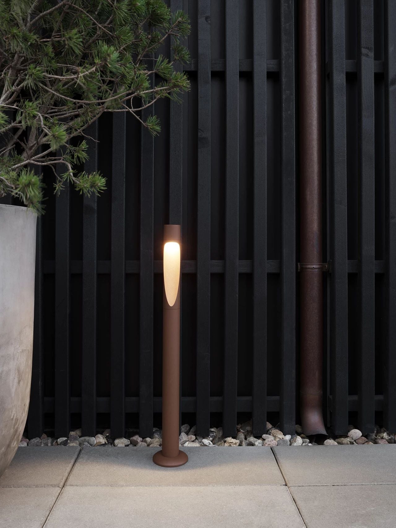 [product_category]-Louis Poulsen Flindt Garden Bollard Led 2700 K 6.5 W Base Without Adaptor Long, Aluminium-Louis Poulsen-5714693631872-5747402937-LOU-4