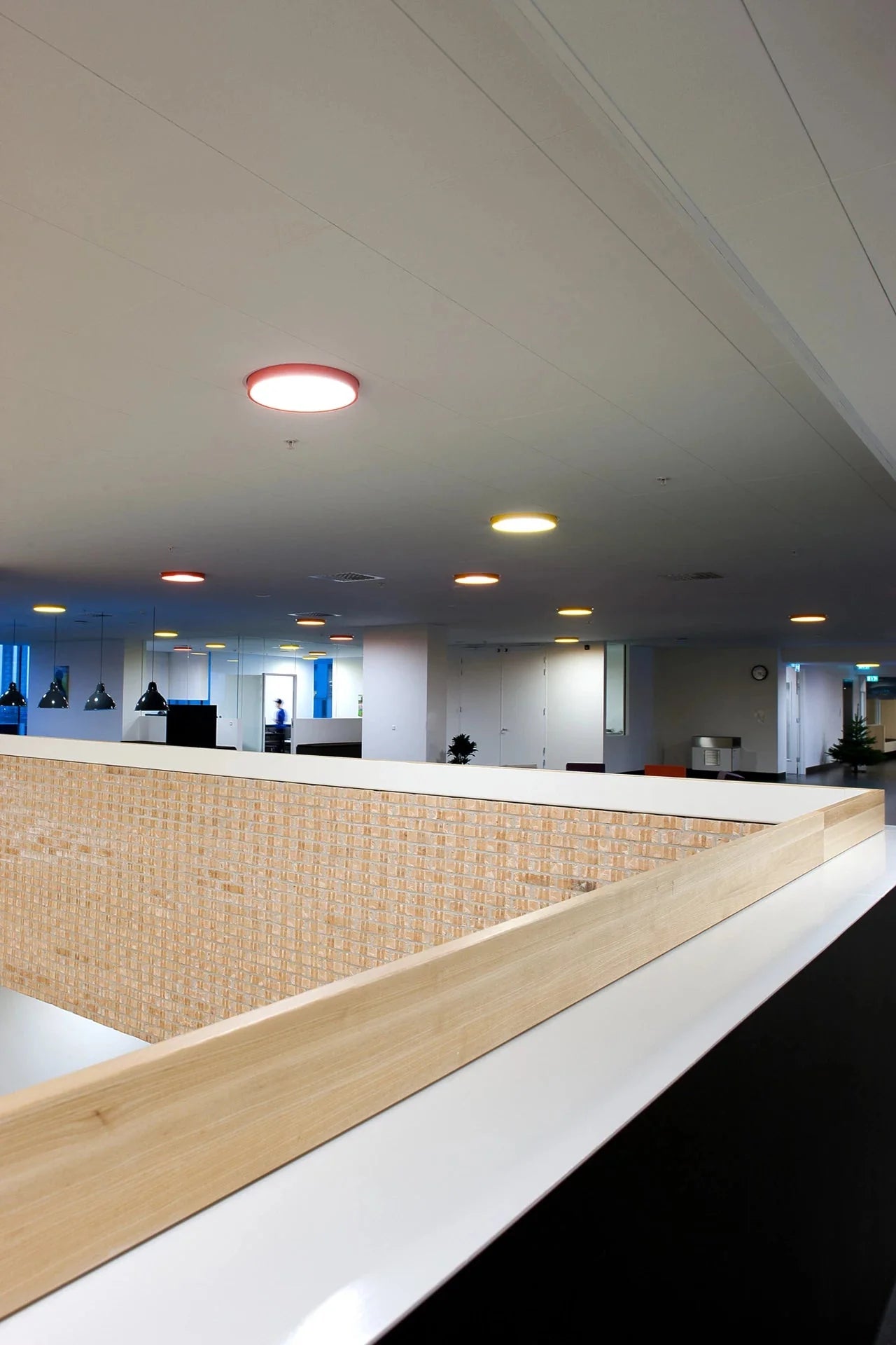 [product_category]-Louis Poulsen Lp Circle Semi Recessed Ceiling Lamp Led Kelvin Adjustable ø26 Cm, White-Louis Poulsen-5703411491096-5742587556-LOU-13