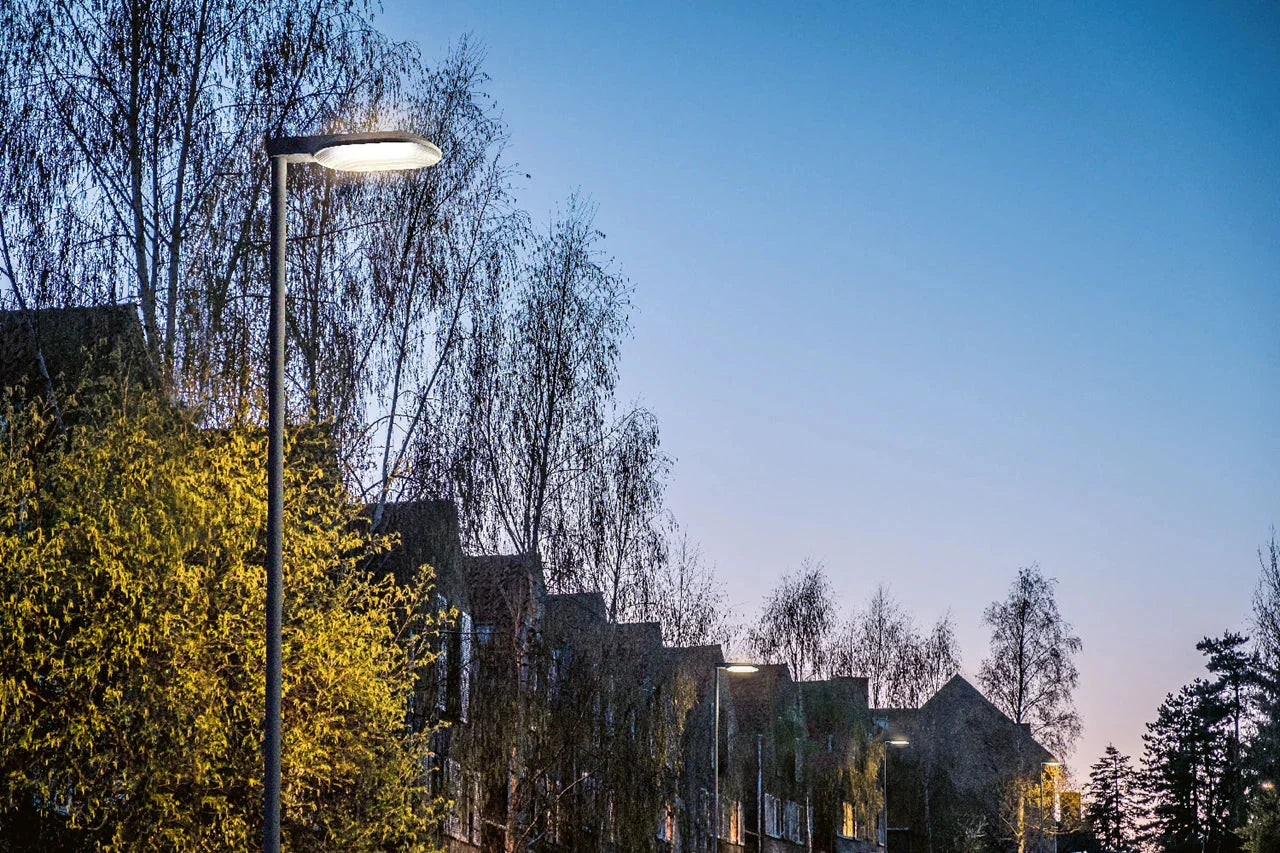 [product_category]-Louis Poulsen Lp Xperi Lamp Class Ii 6793 Lumens, ø7.6 Cm Pole-Louis Poulsen-5703411806272-5747401886-LOU-7