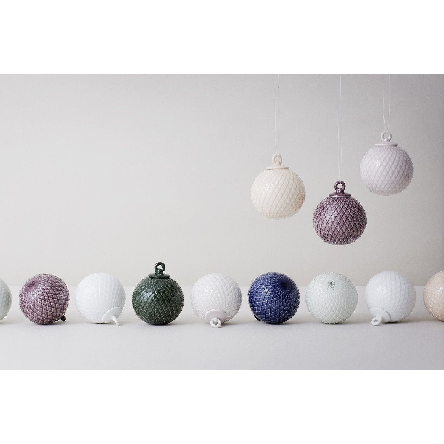 Lyngby Rhombe Julekugle, Nude 