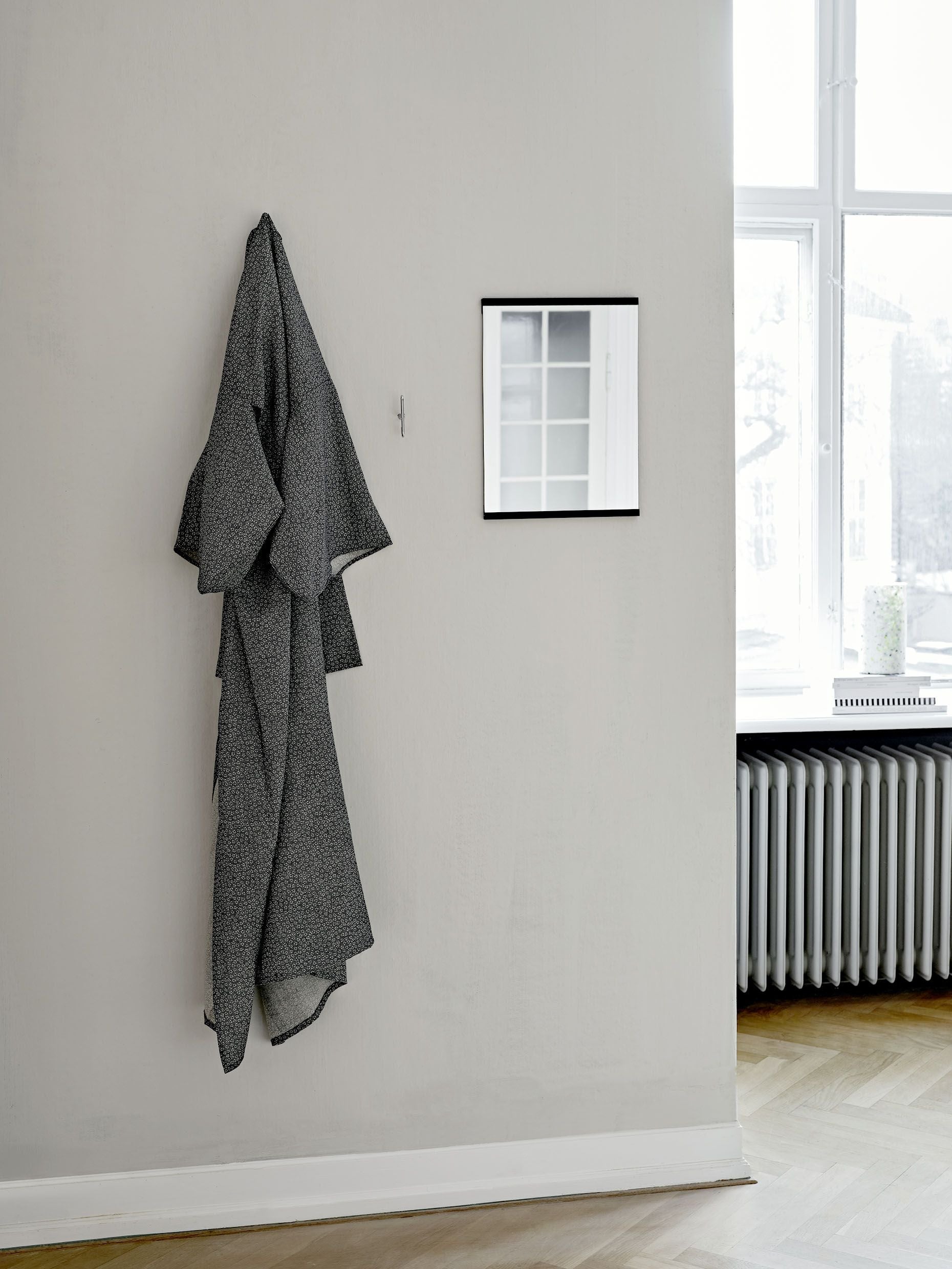 [product_category]-Moebe Rectangular Wall Mirror 101,8x70 Cm, Black-Moebe-5713520004841-RWM70X100BL-MOE-4