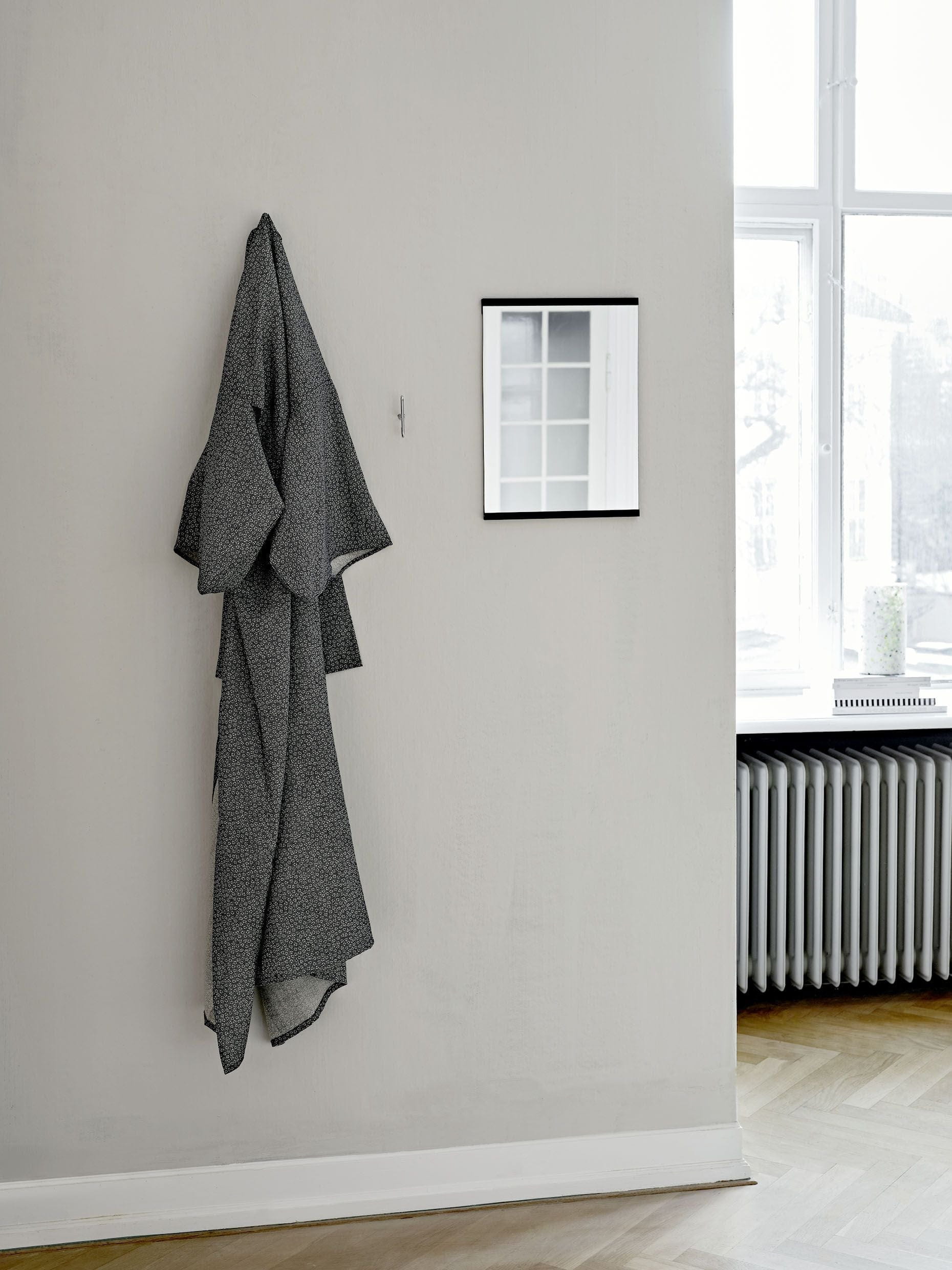 [product_category]-Moebe Rectangular Wall Mirror 43,3x30 Cm, Black-Moebe-5713520004780-RWM30X40BL-MOE-4