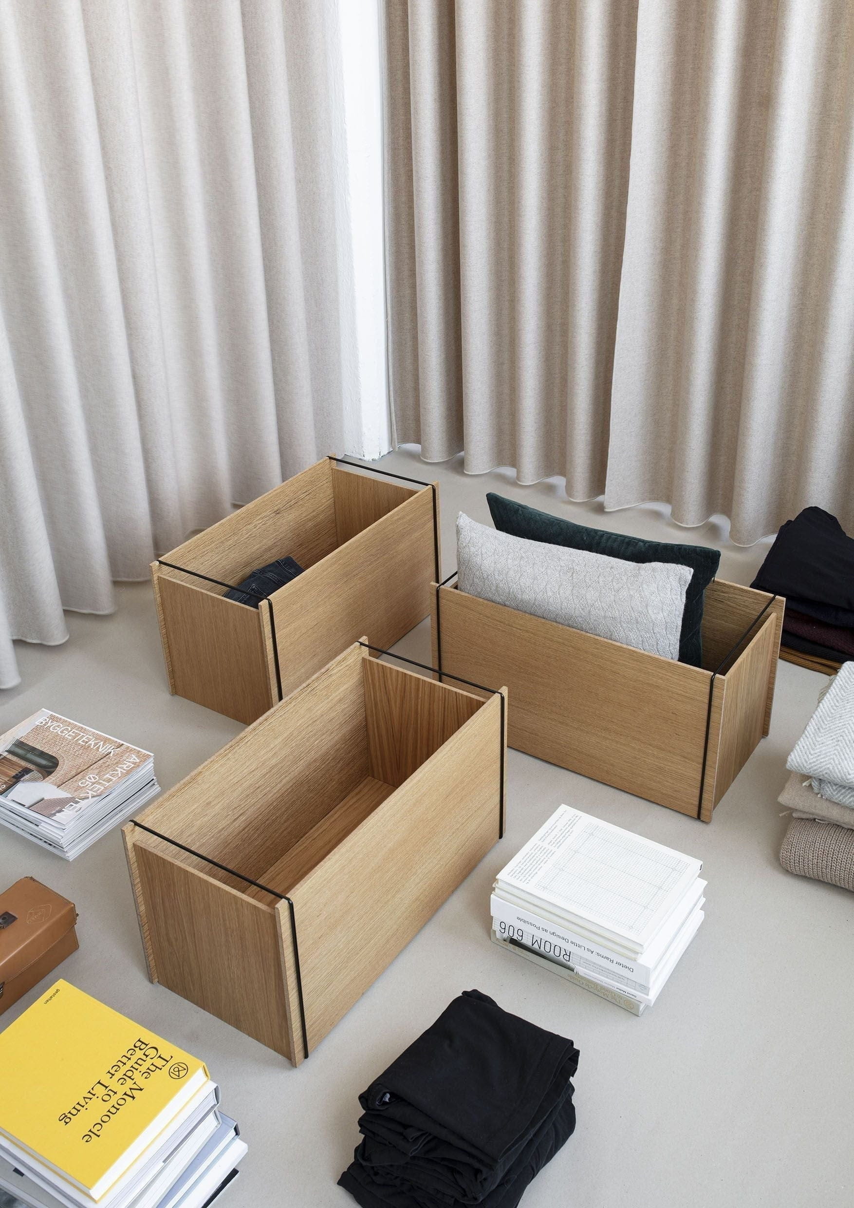 [product_category]-Moebe Storage Box, Oak/Black-Moebe-5713520004117-SBOBL-MOE-11