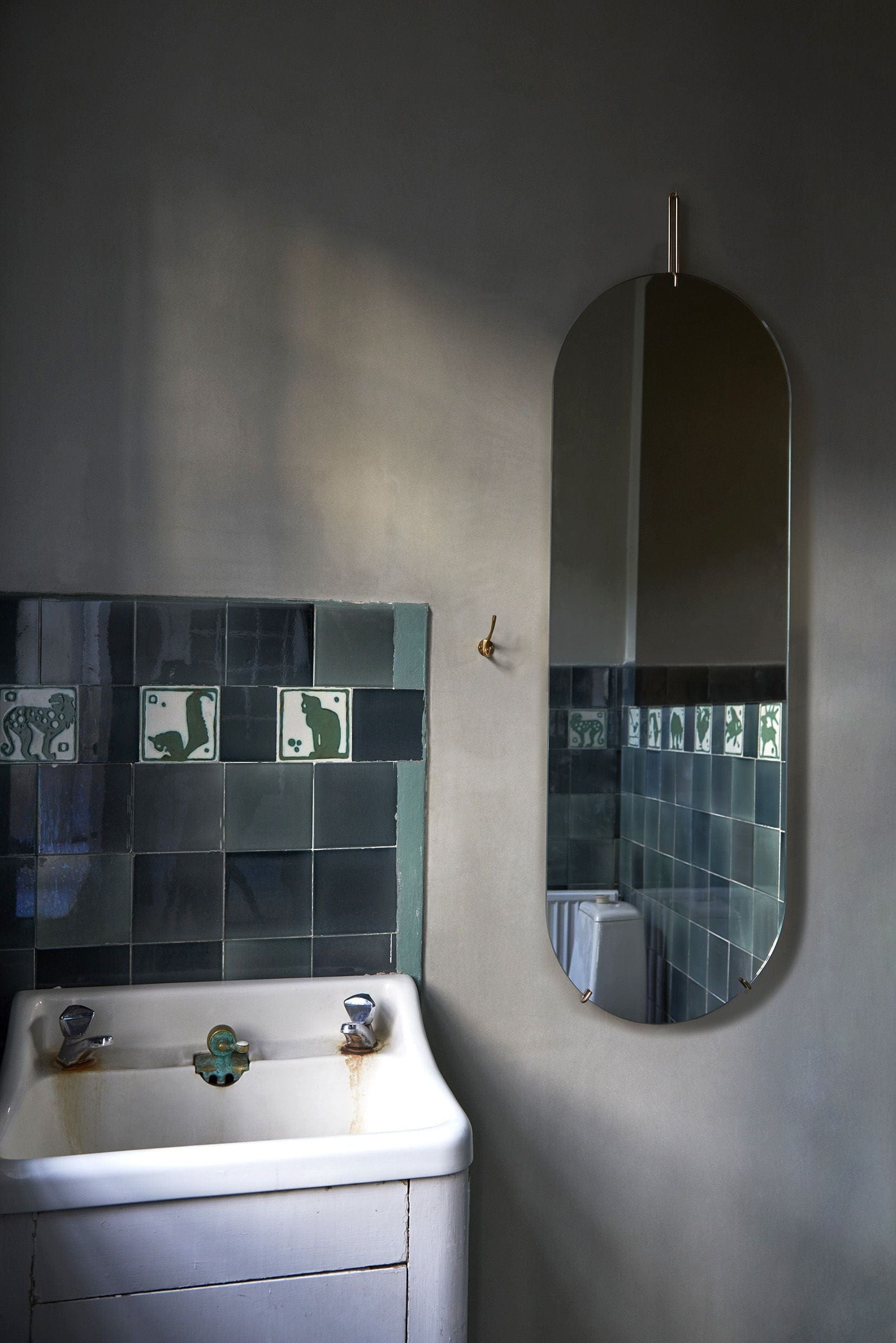 [product_category]-Moebe Wall Mirror ø30 Cm, Brass-Moebe-5713520000614-WMBR30-MOE-2